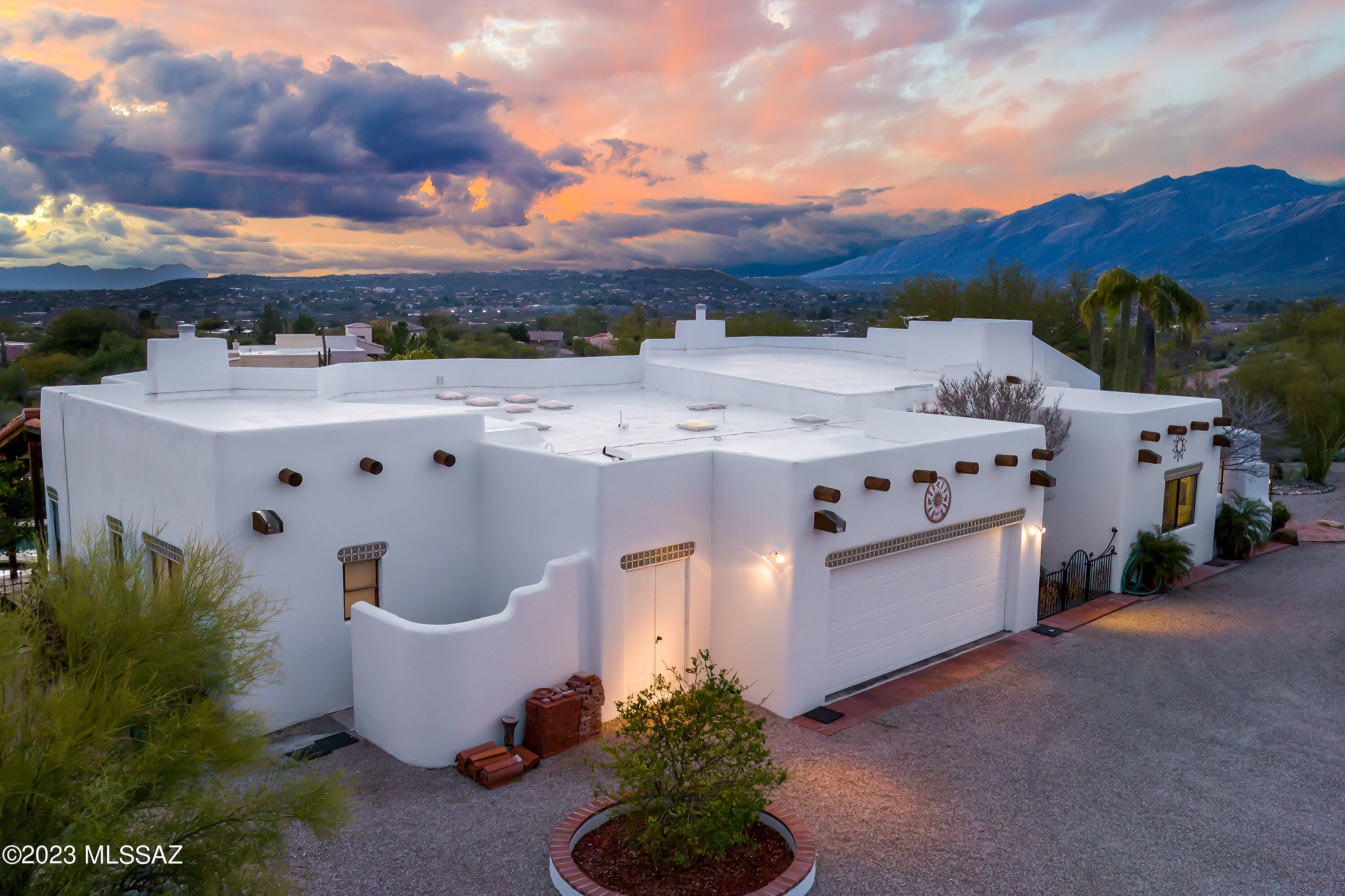 Catalina Del Sol (1-71) - Residential