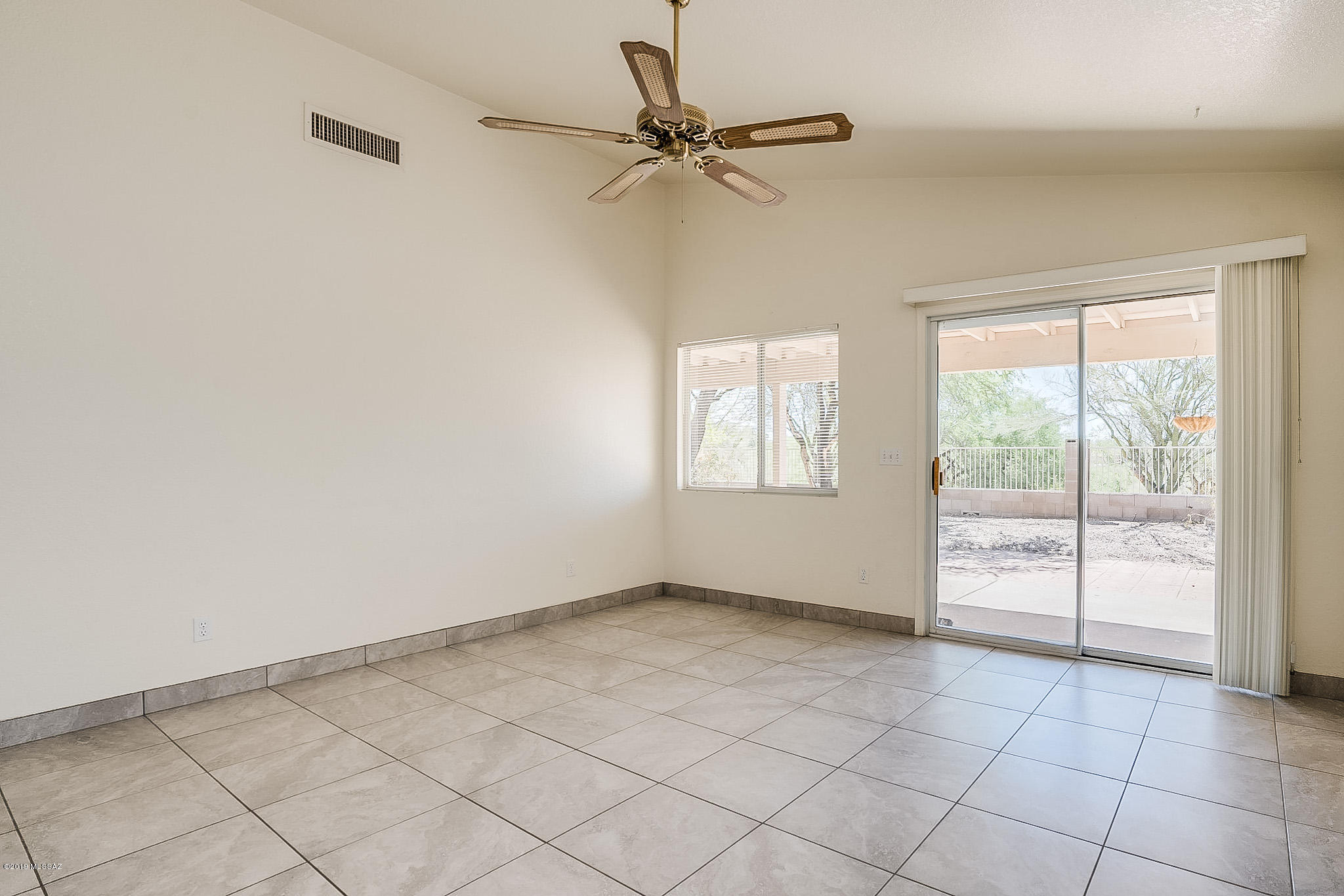 La Cholla Ridge (1-77) - Residential Lease