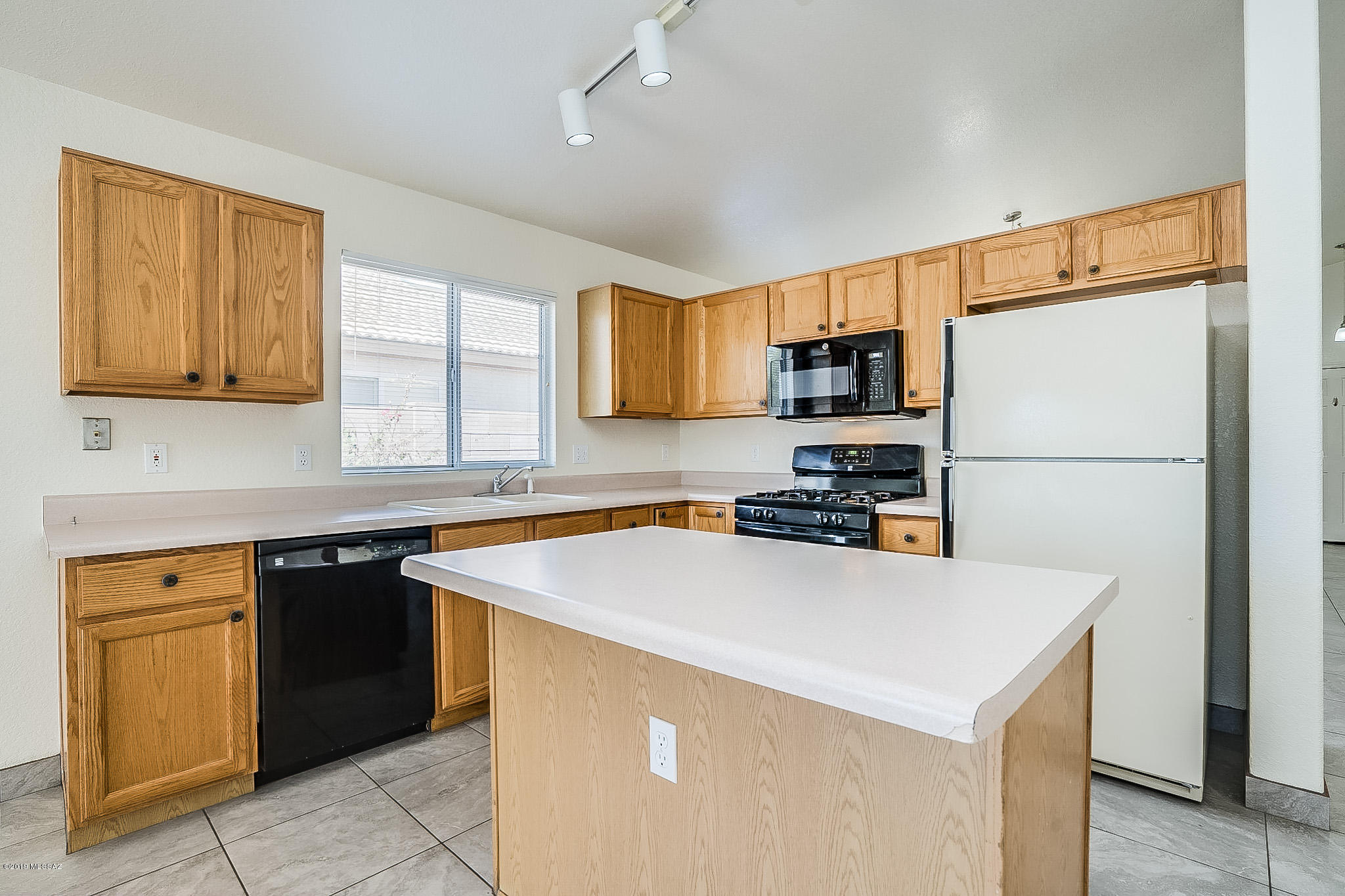 La Cholla Ridge (1-77) - Residential Lease