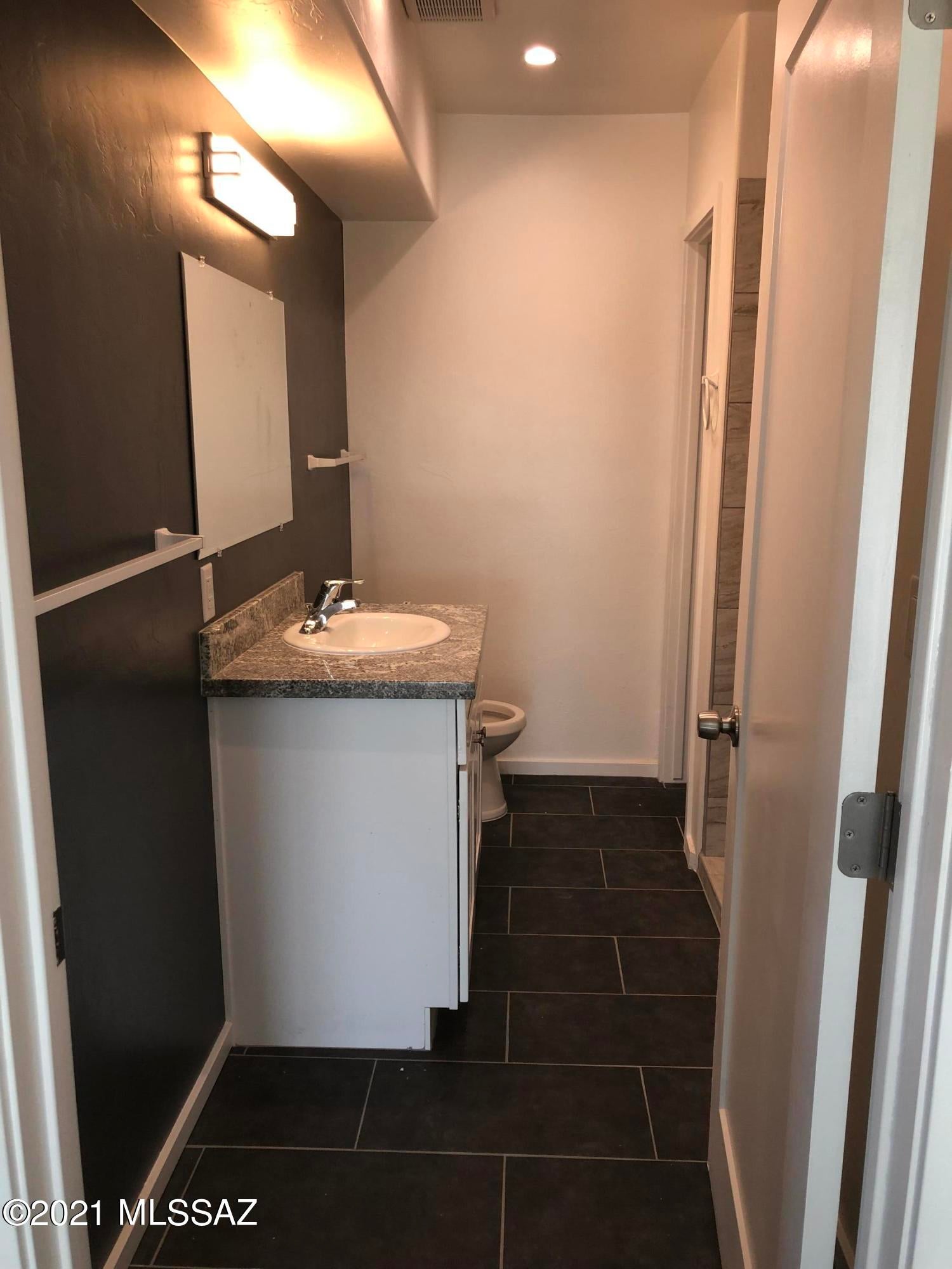 Indian Hills - Residential Lease