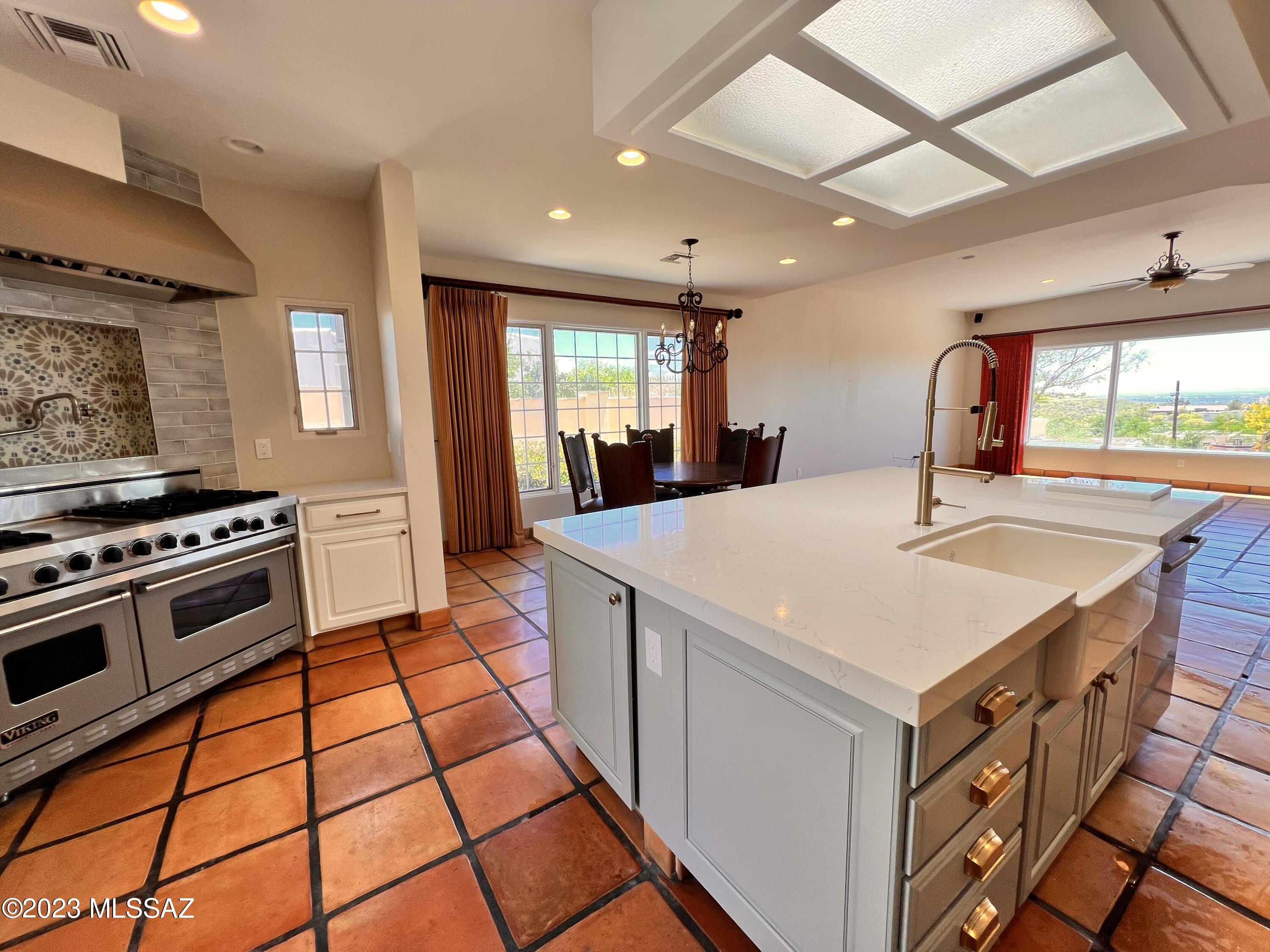 Regal Manor Estates (1-23) - Residential Lease