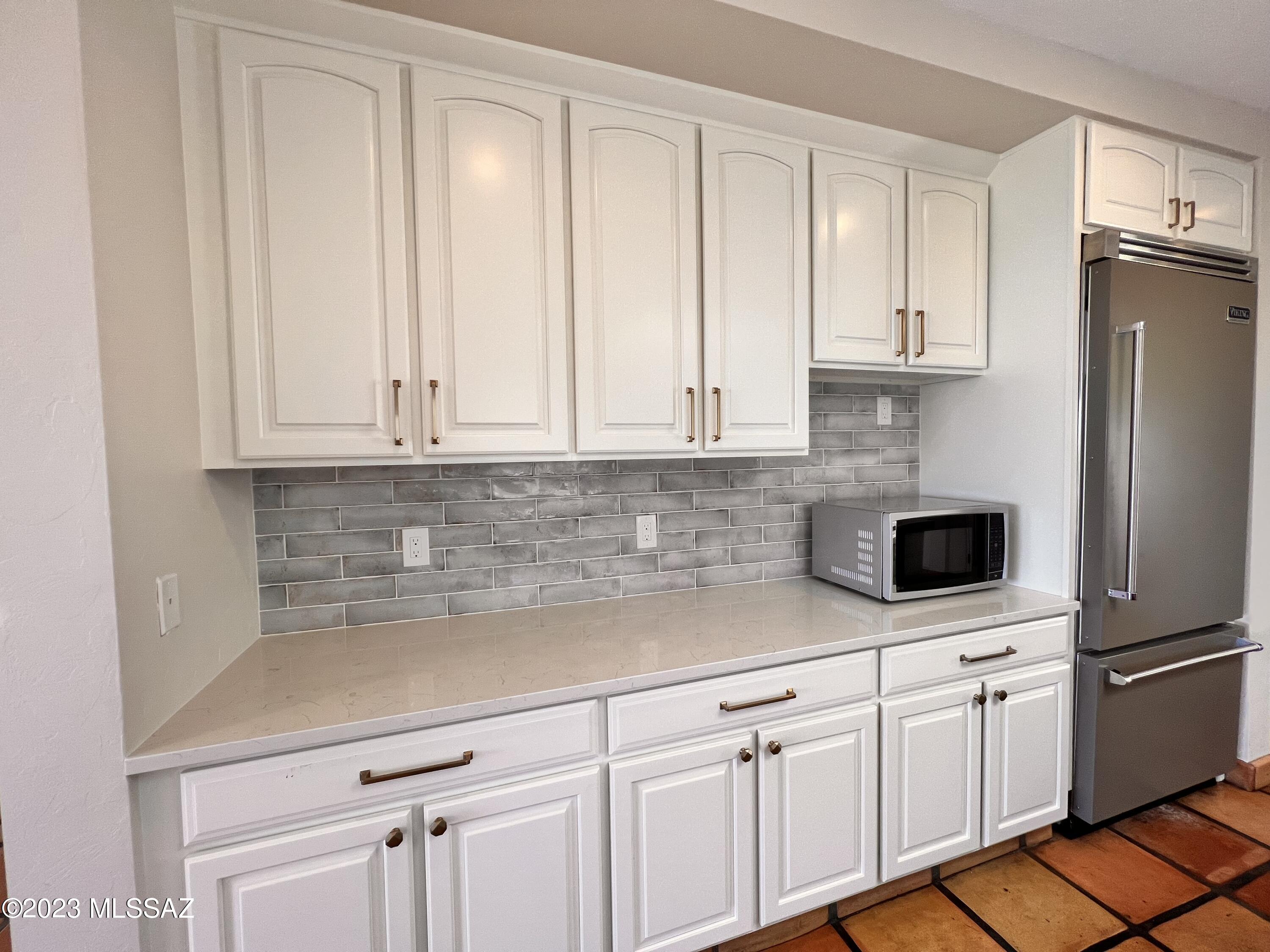 Regal Manor Estates (1-23) - Residential Lease