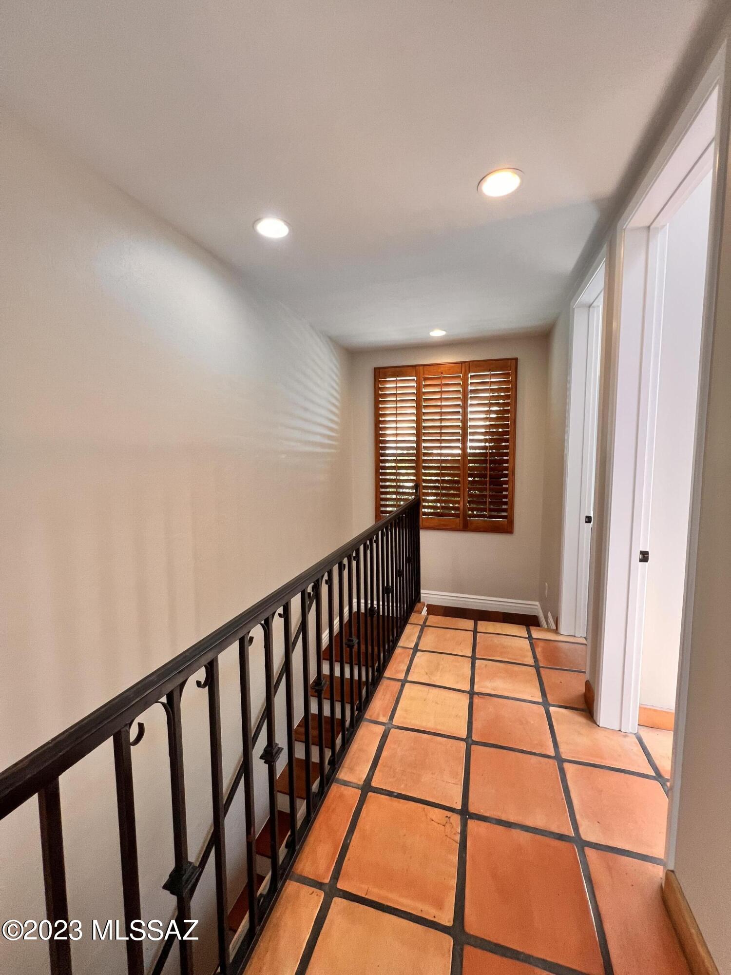 Regal Manor Estates (1-23) - Residential Lease