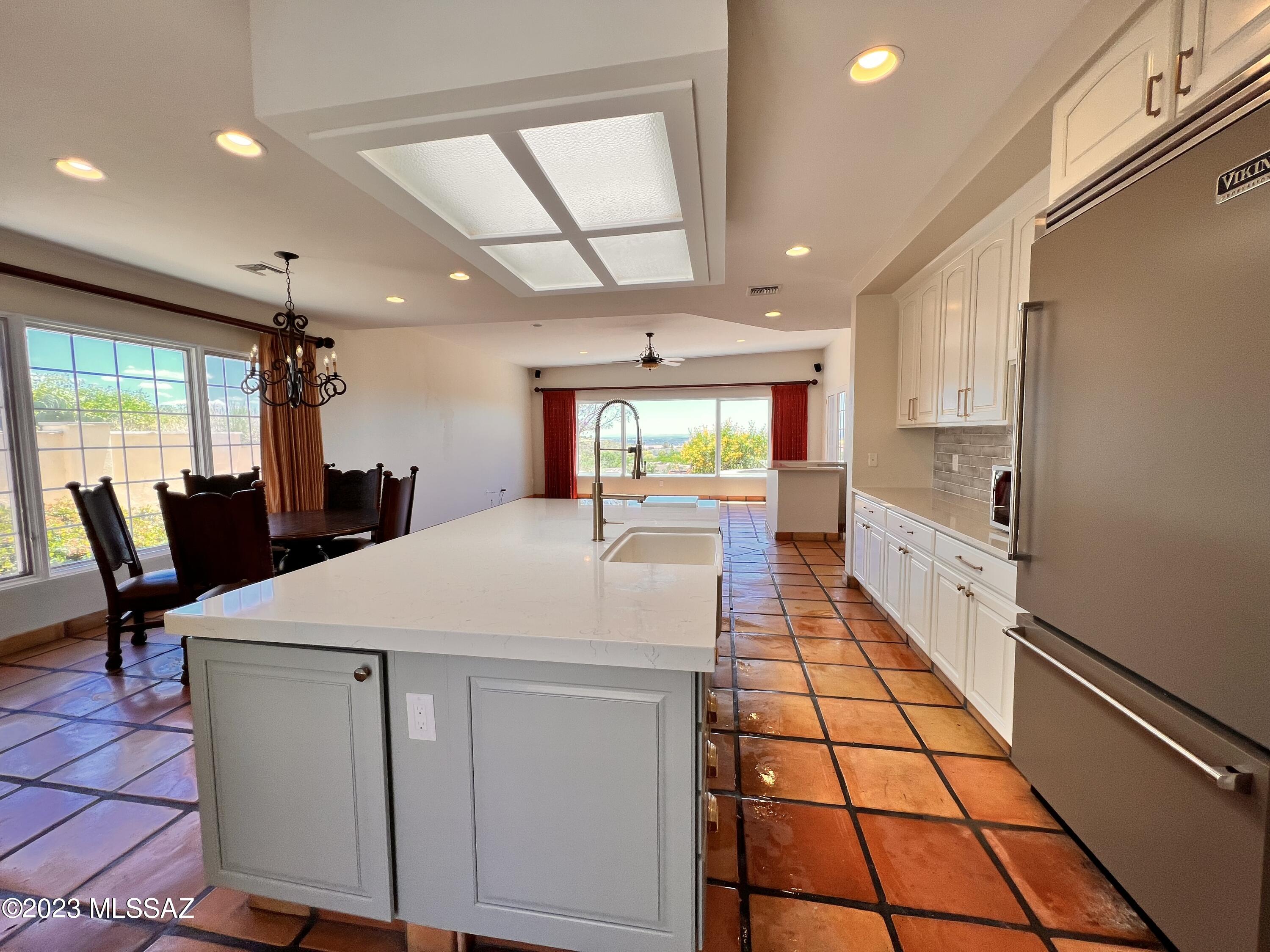 Regal Manor Estates (1-23) - Residential Lease