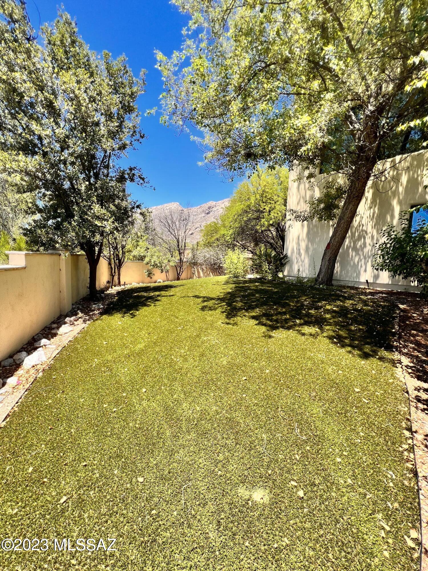 Regal Manor Estates (1-23) - Residential Lease