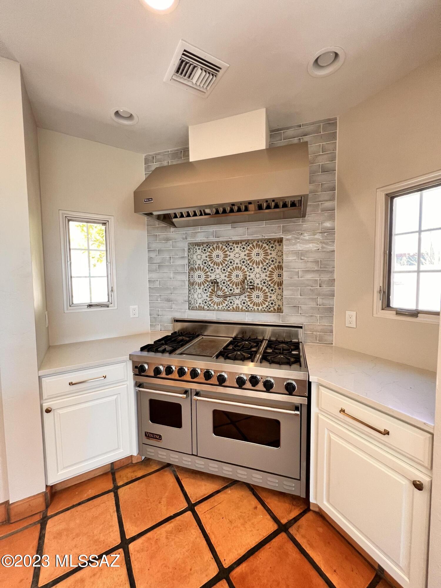 Regal Manor Estates (1-23) - Residential Lease