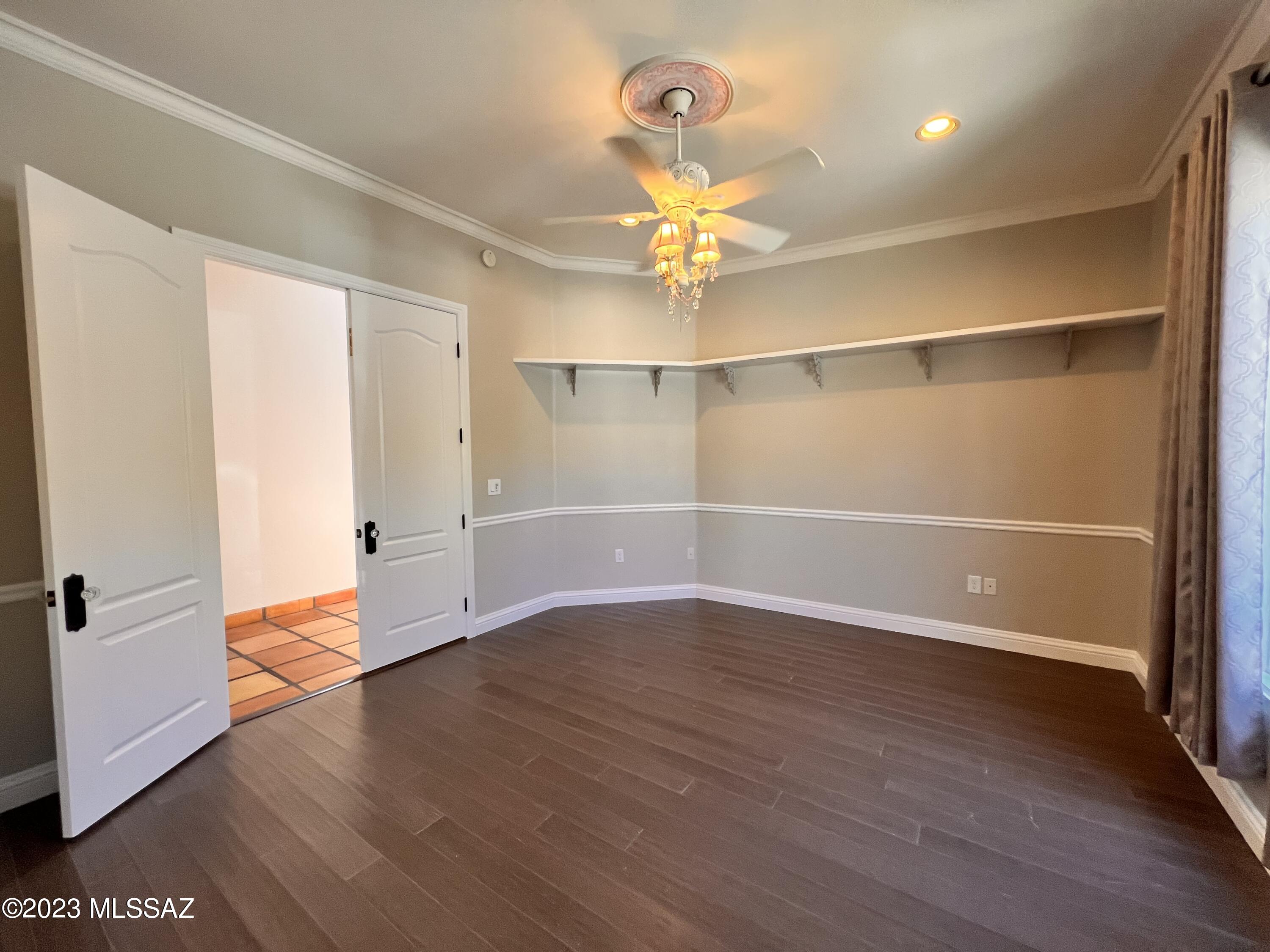Regal Manor Estates (1-23) - Residential Lease