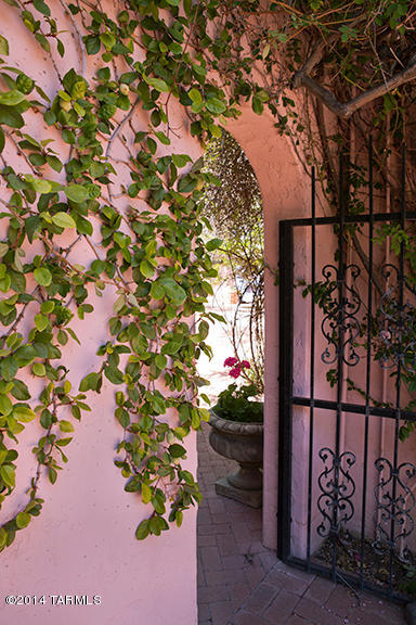 Colonia Solana - Residential