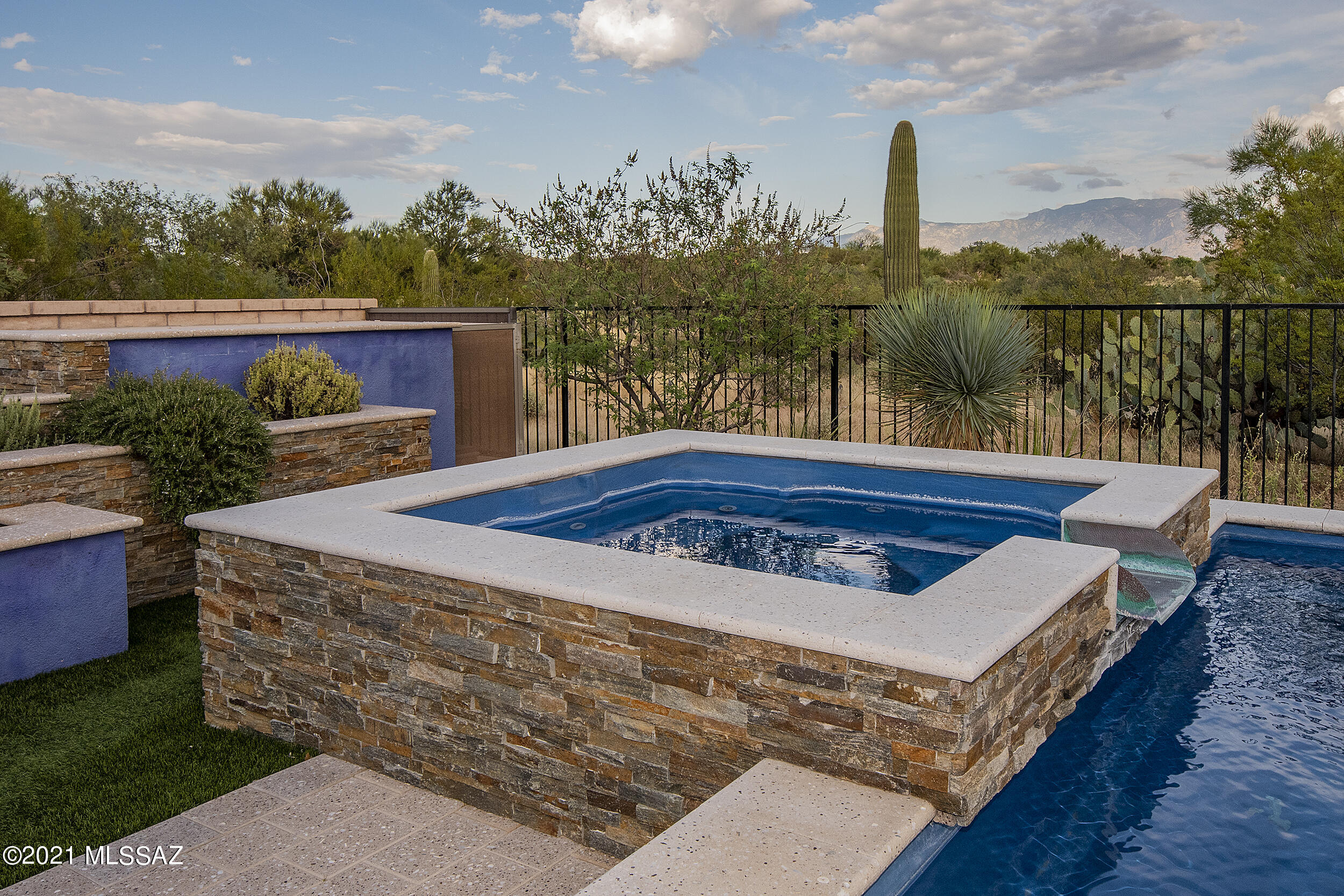 Tortolita Vistas (1-22, 36-39, 92-150) - Residential