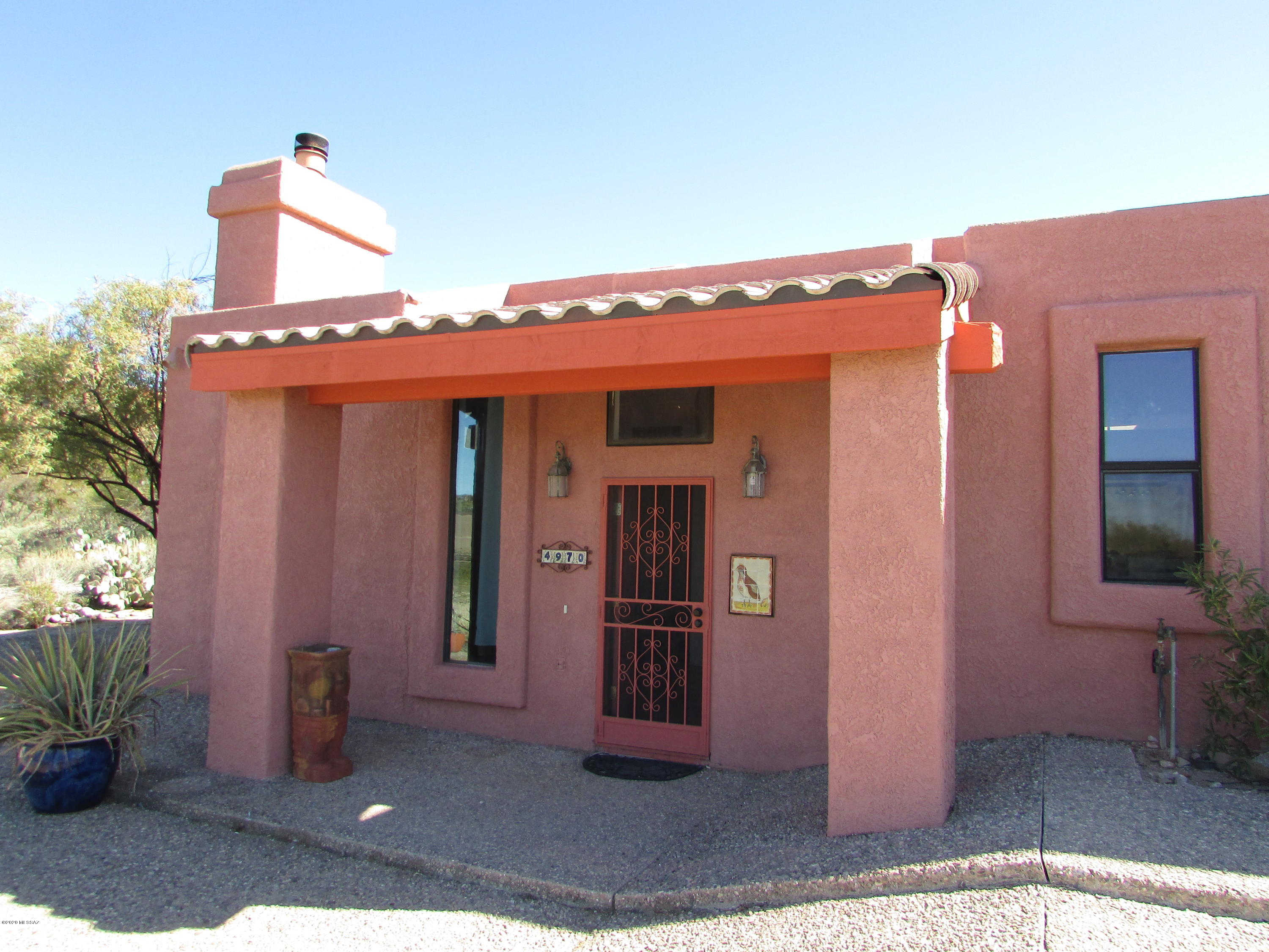 Built 1985, Fairfield Charming 3 bedroom, 2 bath home located hill top in a secluded cul de sac with city and mountain views, featuring Saltillo floors and wood, Formal Living room with fireplace, loft area, dining area off kitchen, large kitchen with all appliances, refrigerator, stove, dishwasher, Master bedroom with French doors to patio, laundry closet with washer and dryer, 2 car garage with extra storage. Pets are subject to approval. Pet rent $25/mo per pet. Security Deposit $2,992.00.***RENTAL RATES REFLECT A $65 CONCESSION IN EXCHANGE FOR TENANT'S AGREEMENT TO CLEAN OR CHANGE HVAC FILTERS MONTHLY. ALL RENTAL RATES ARE $65 PER MONTH HIGHER THAN STATED W/O CONCESSION***