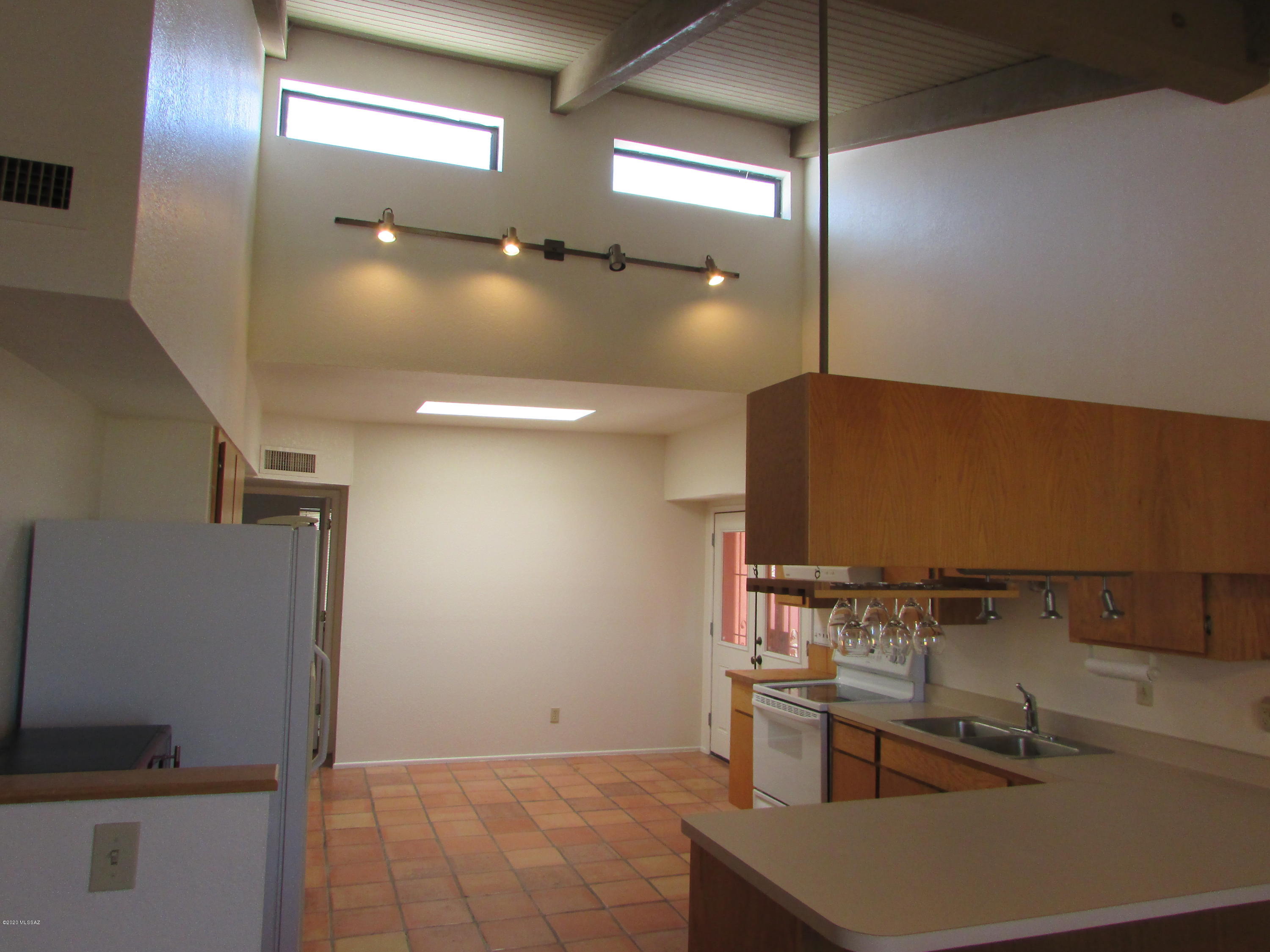 Sunrise Terr Vill Th Resub - Residential Lease