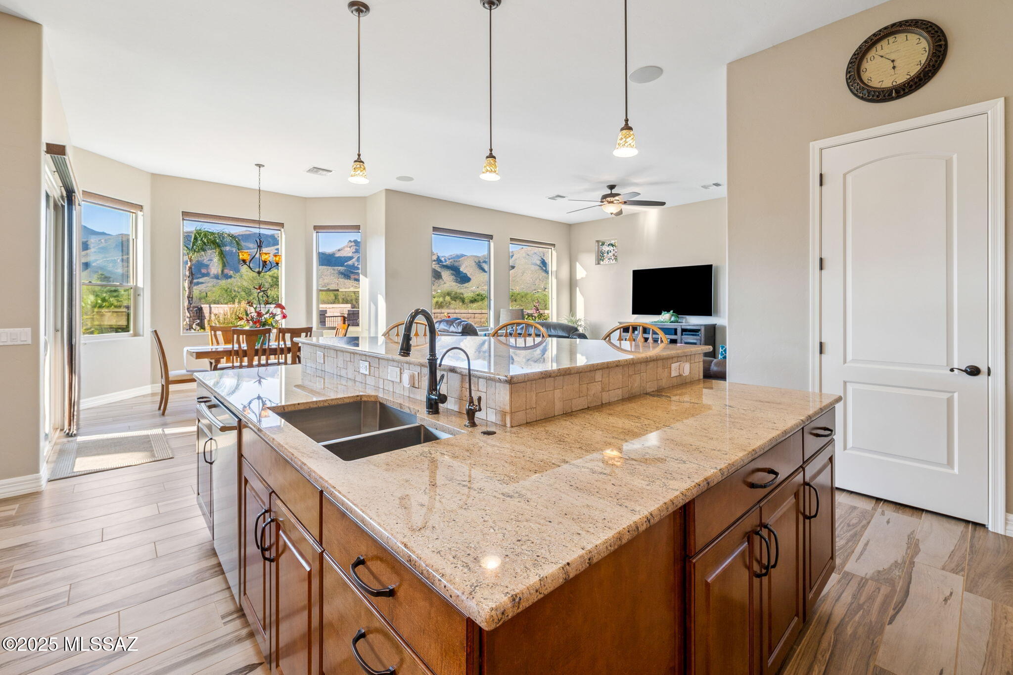 Bear Canyon Overlook (1-15) - Residential