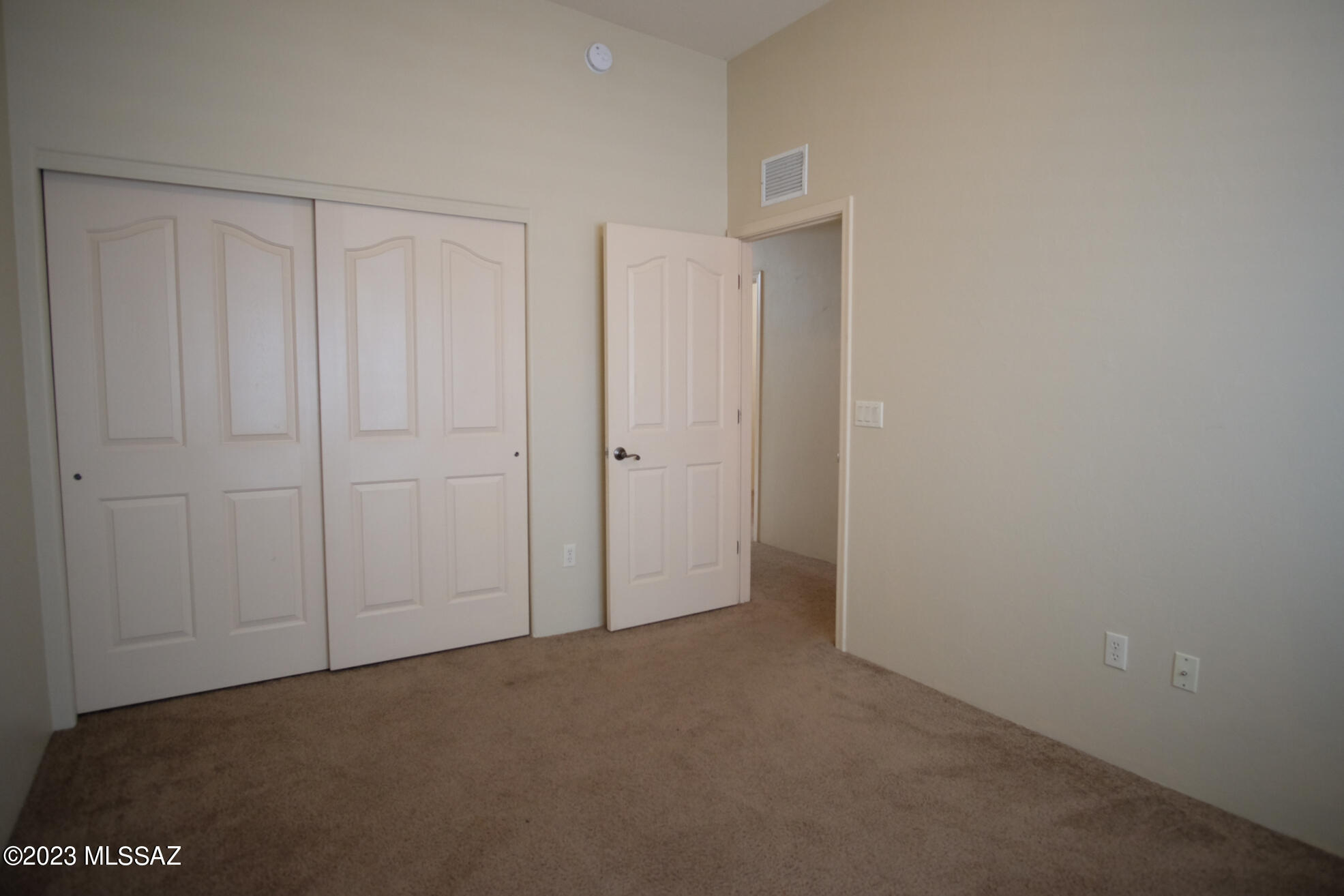 Barrio Rincon (1-82) - Residential Lease
