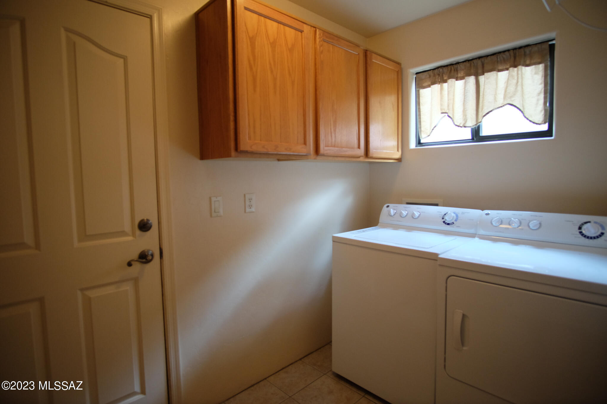 Barrio Rincon (1-82) - Residential Lease