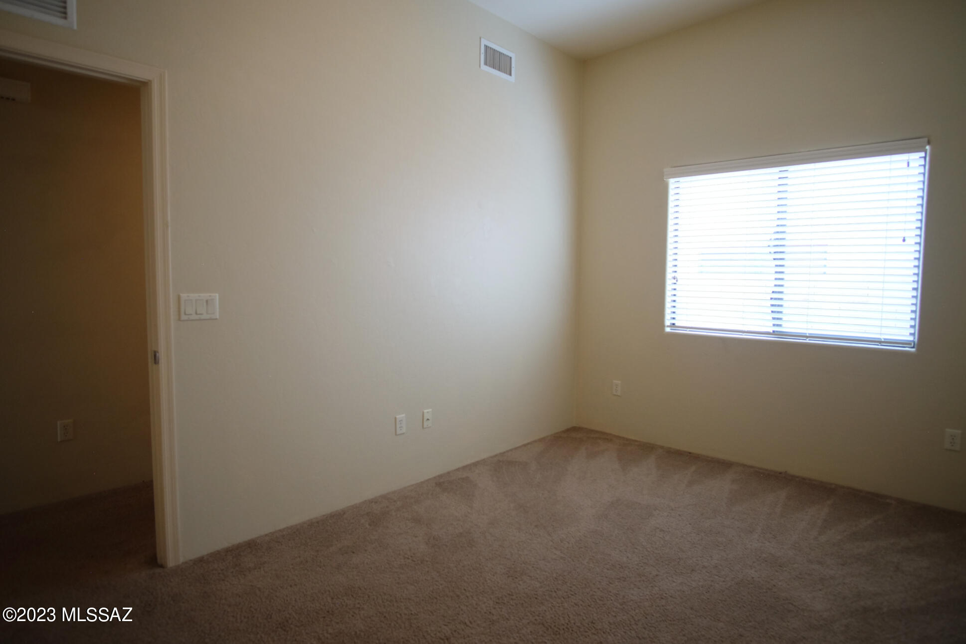 Barrio Rincon (1-82) - Residential Lease