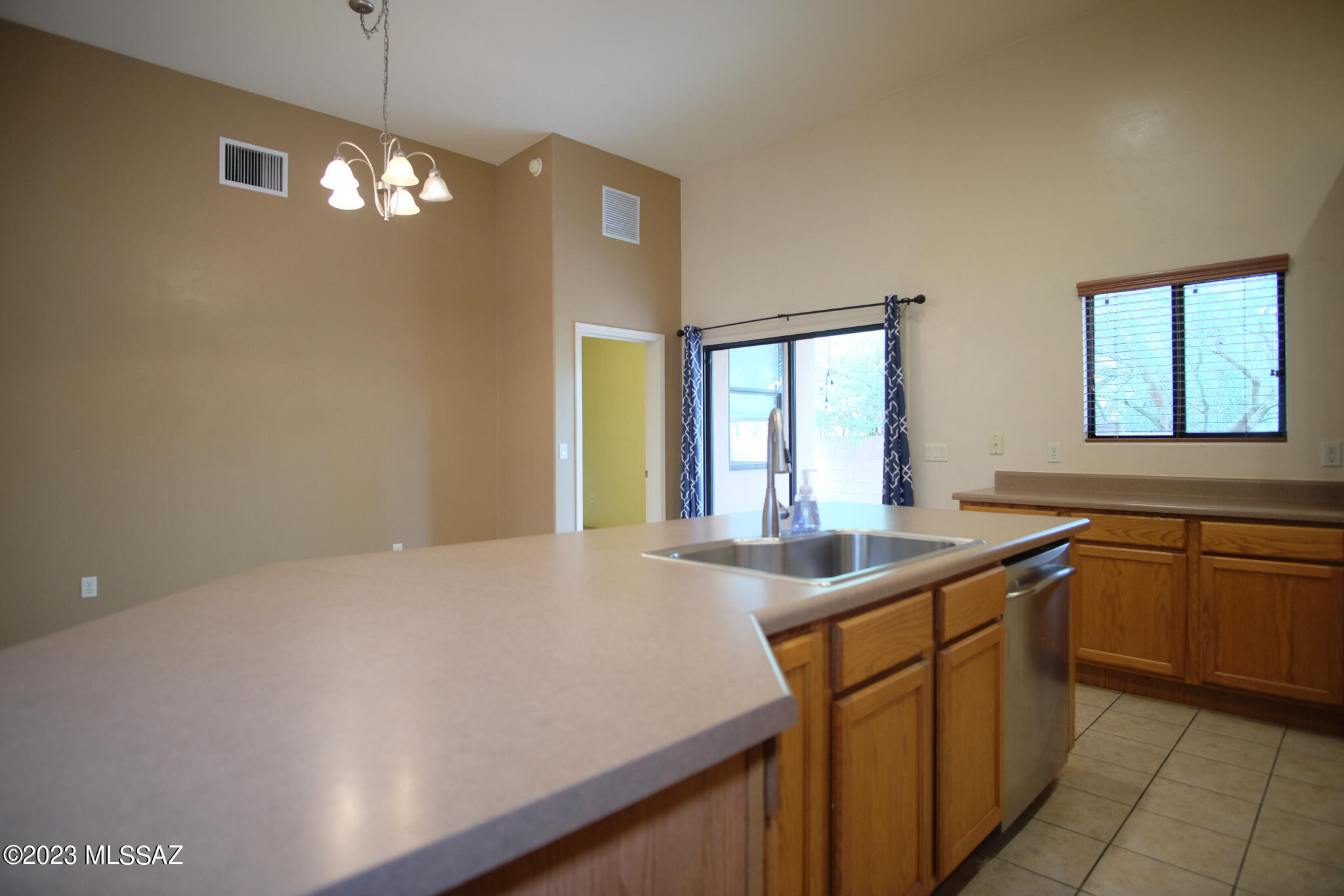 Barrio Rincon (1-82) - Residential Lease