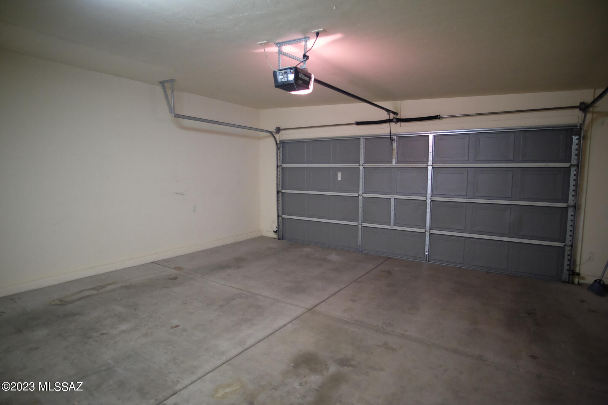 Barrio Rincon (1-82) - Residential Lease