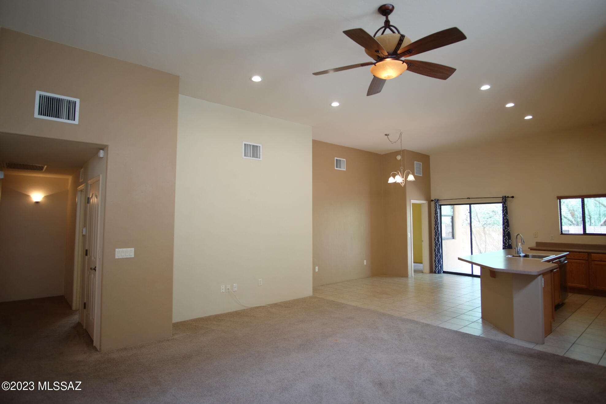 Barrio Rincon (1-82) - Residential Lease