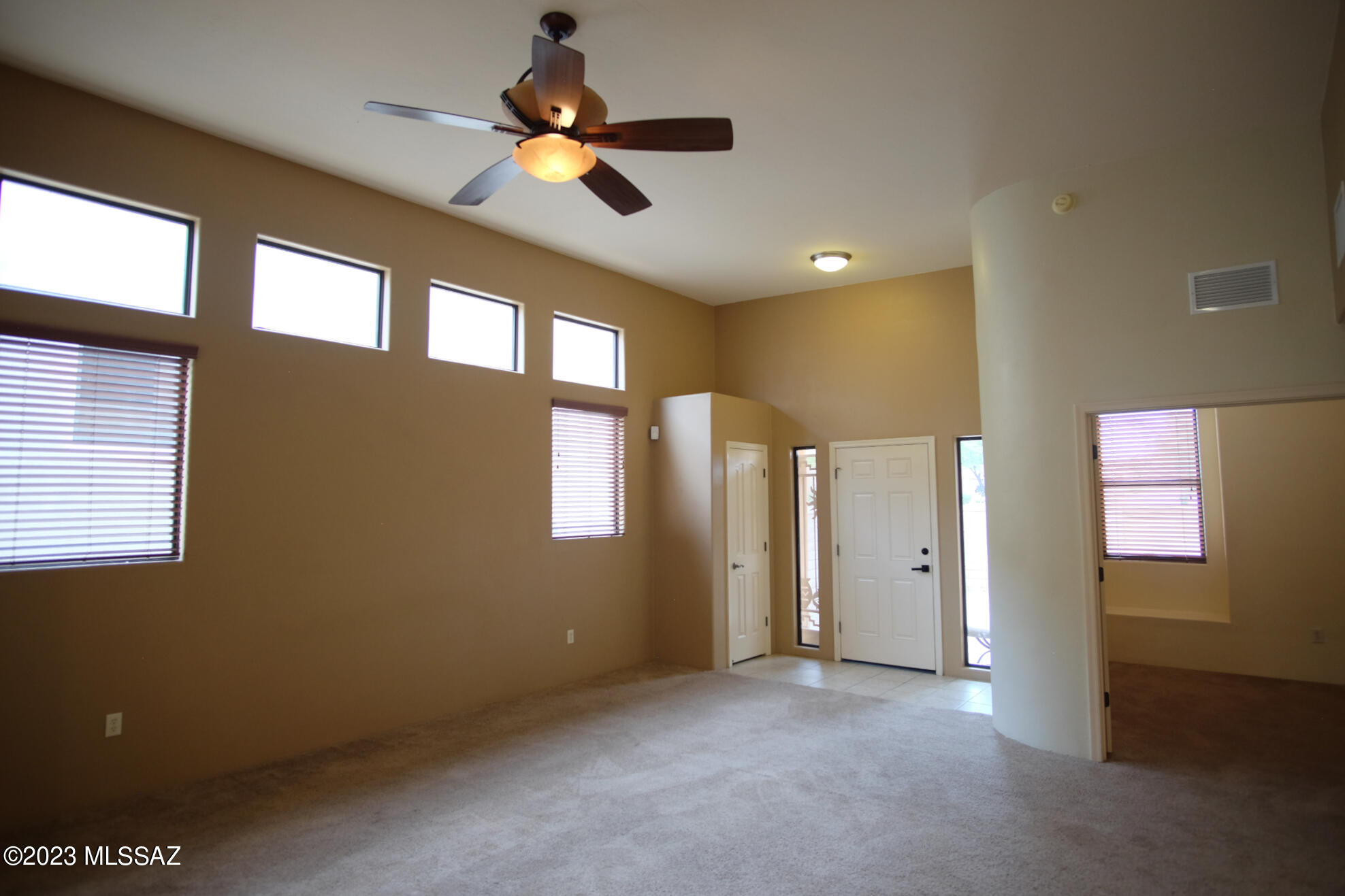 Barrio Rincon (1-82) - Residential Lease