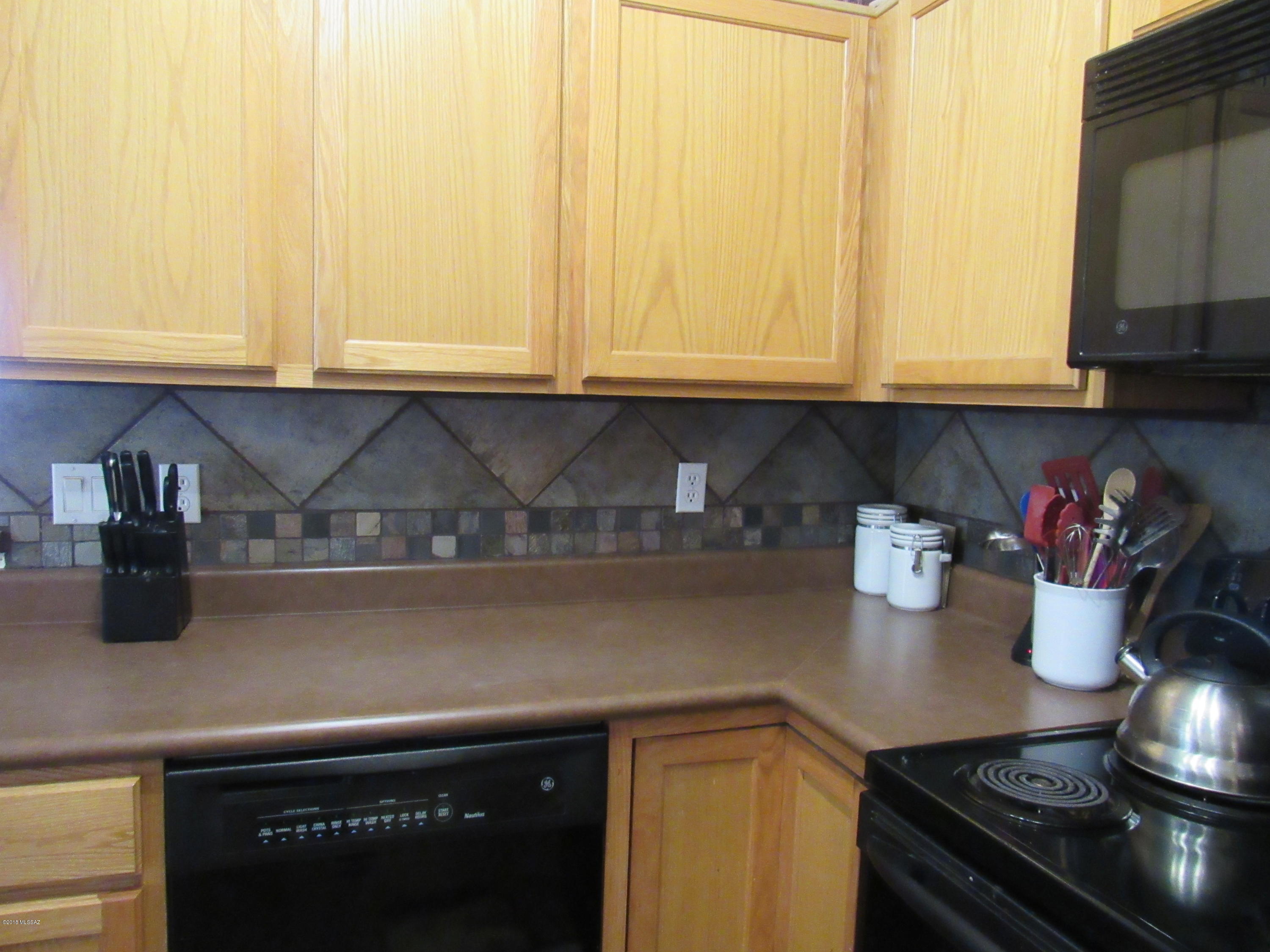 Continental Reserve Blk. 7 & 8 (1-82) - Residential