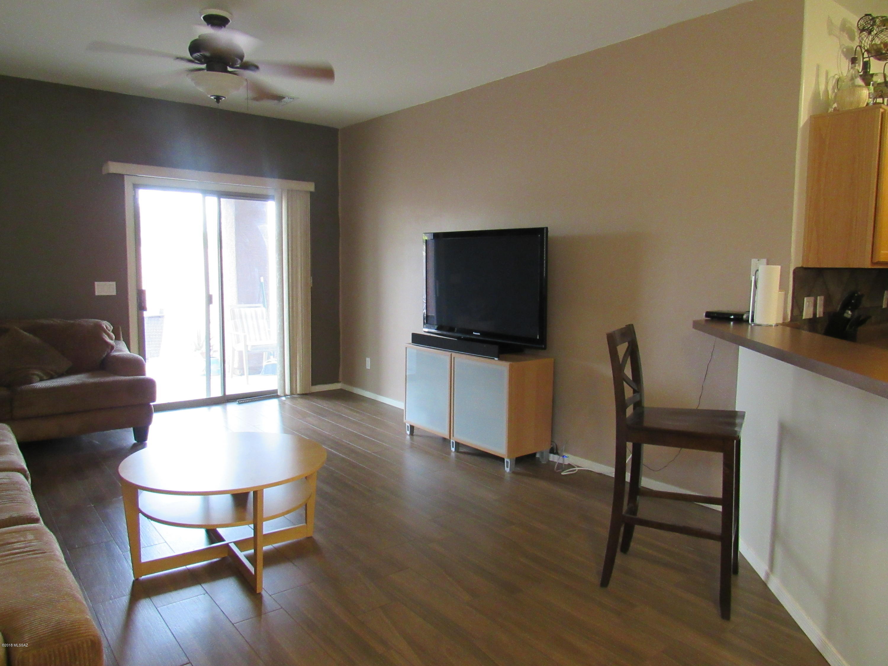 Continental Reserve Blk. 7 & 8 (1-82) - Residential