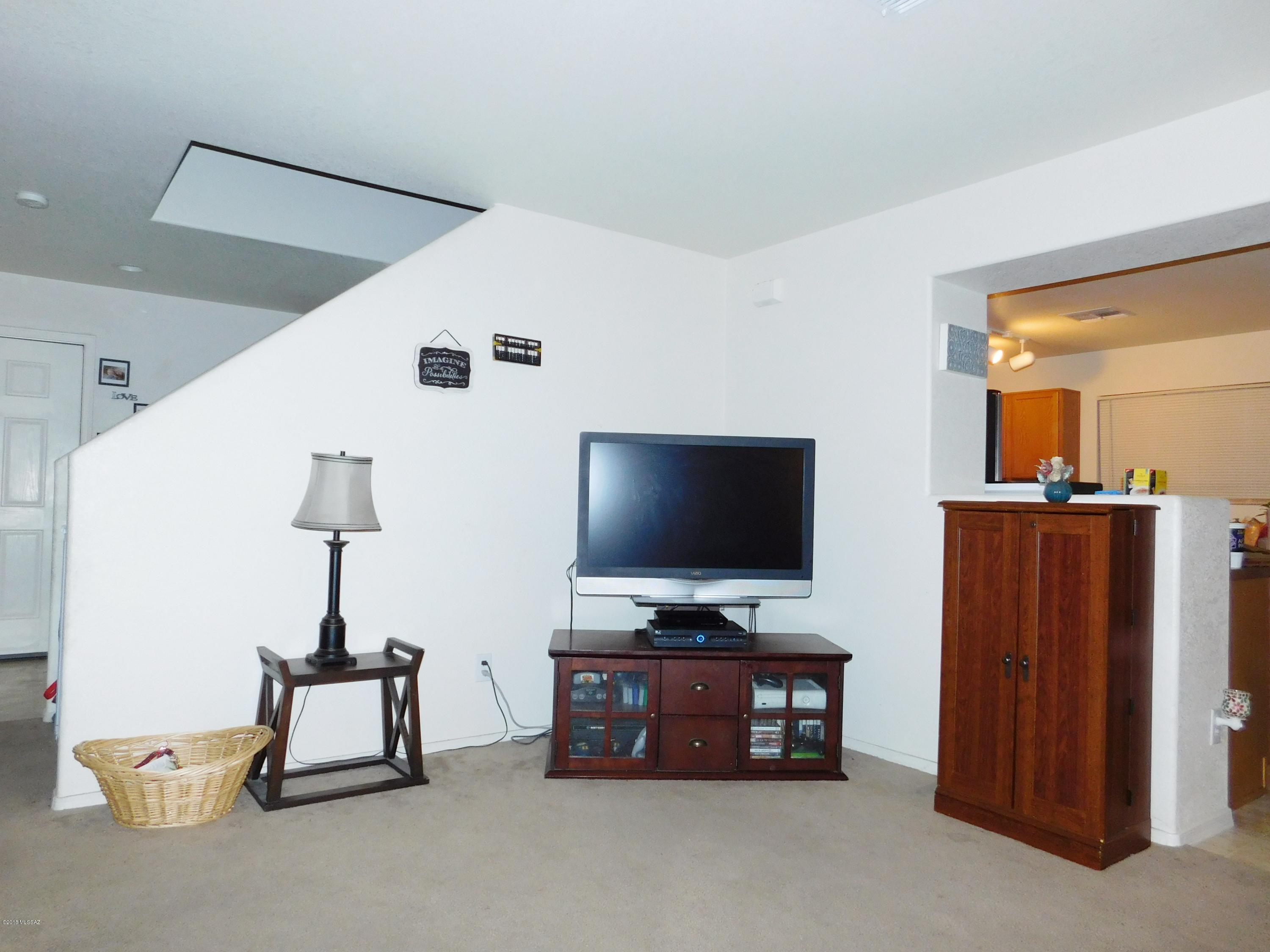 Santo Tomas Villas (1-354) - Residential
