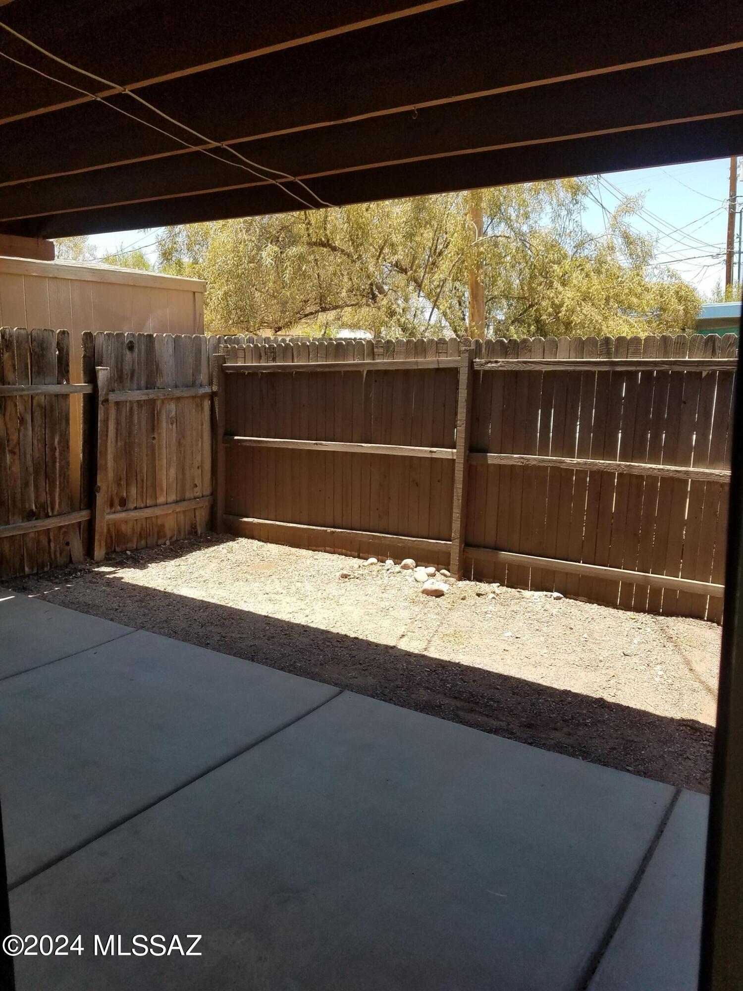 Feldmans Add - Residential Lease