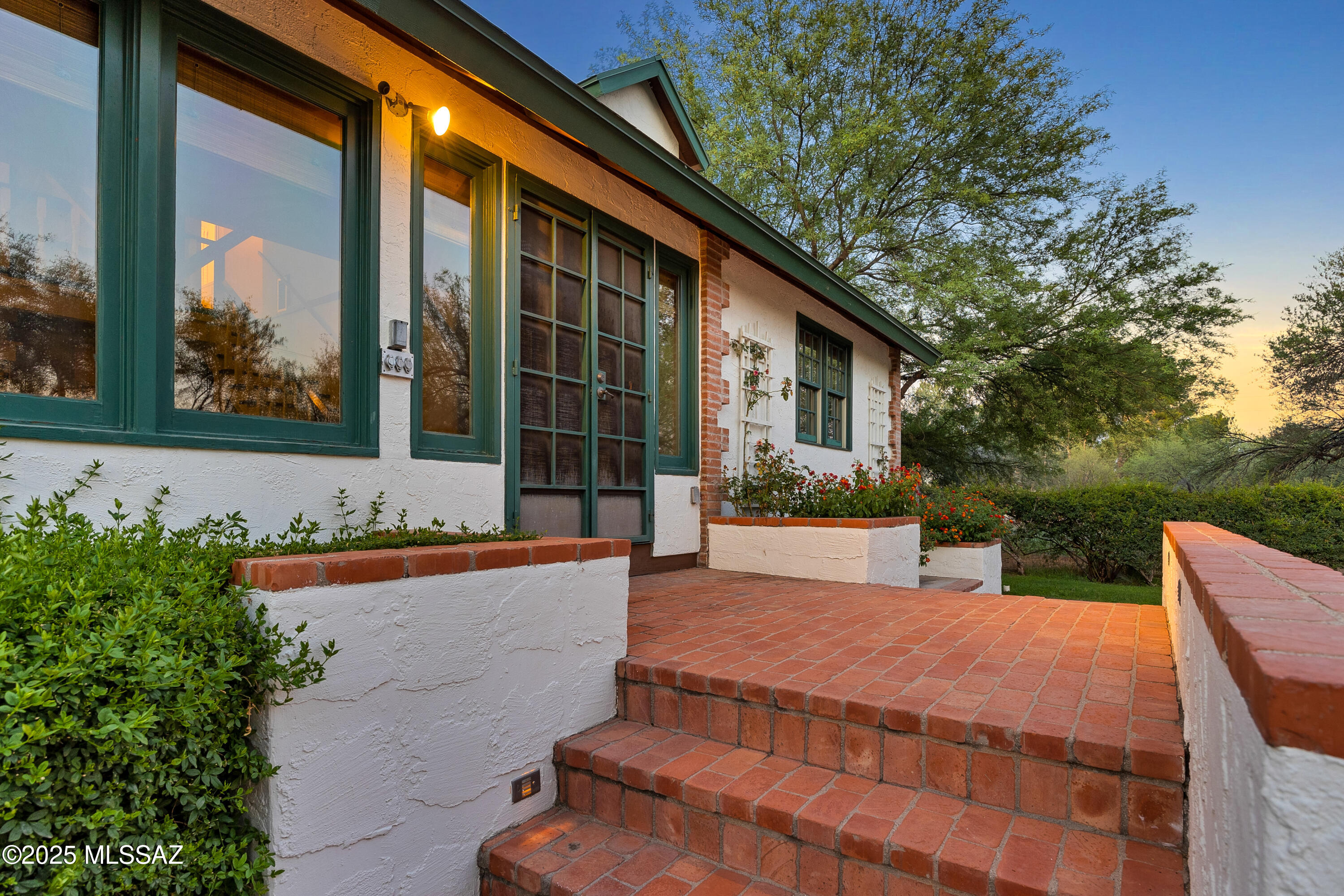Tanque Verde Country Estates - Residential