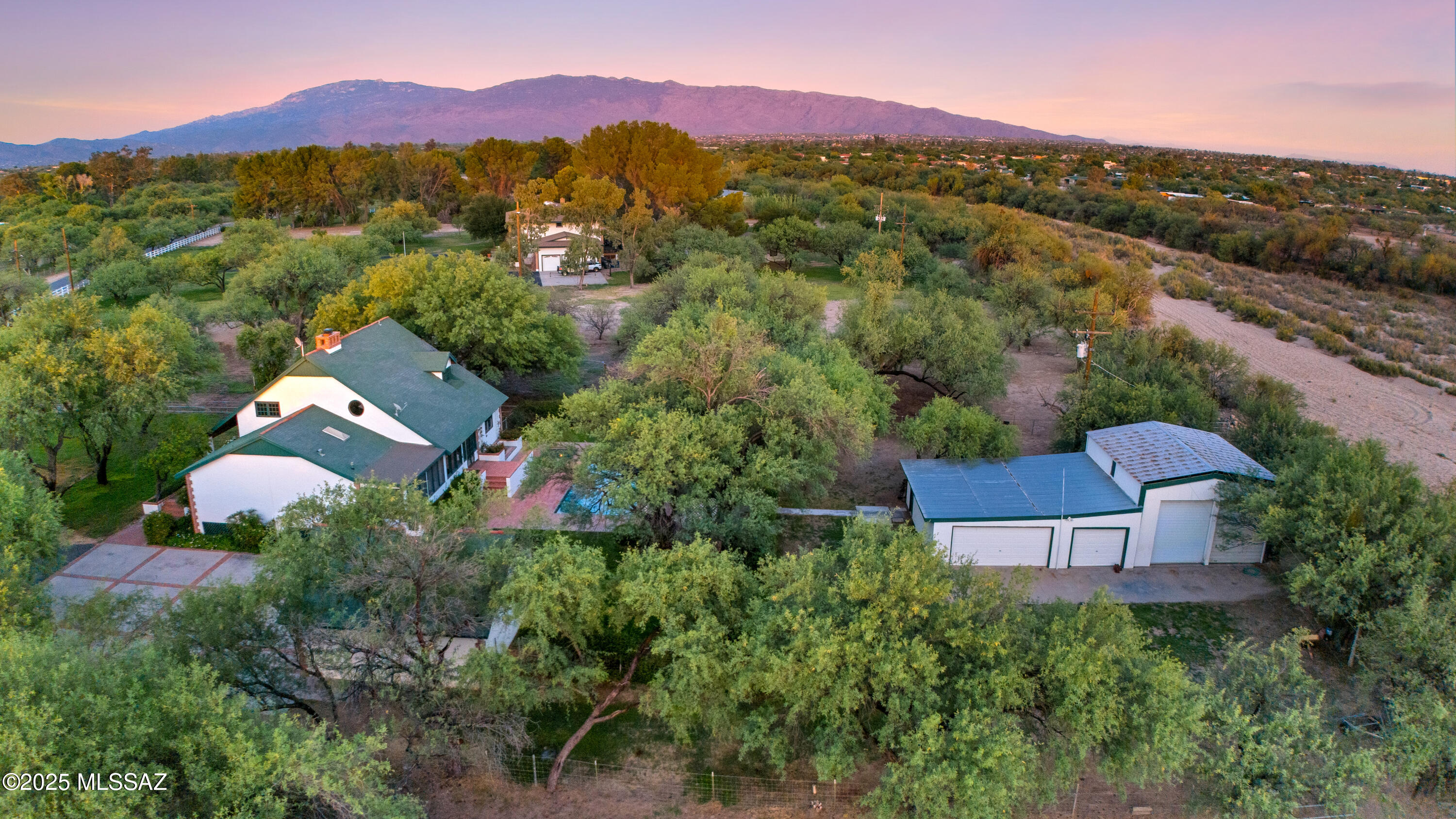 Tanque Verde Country Estates - Residential