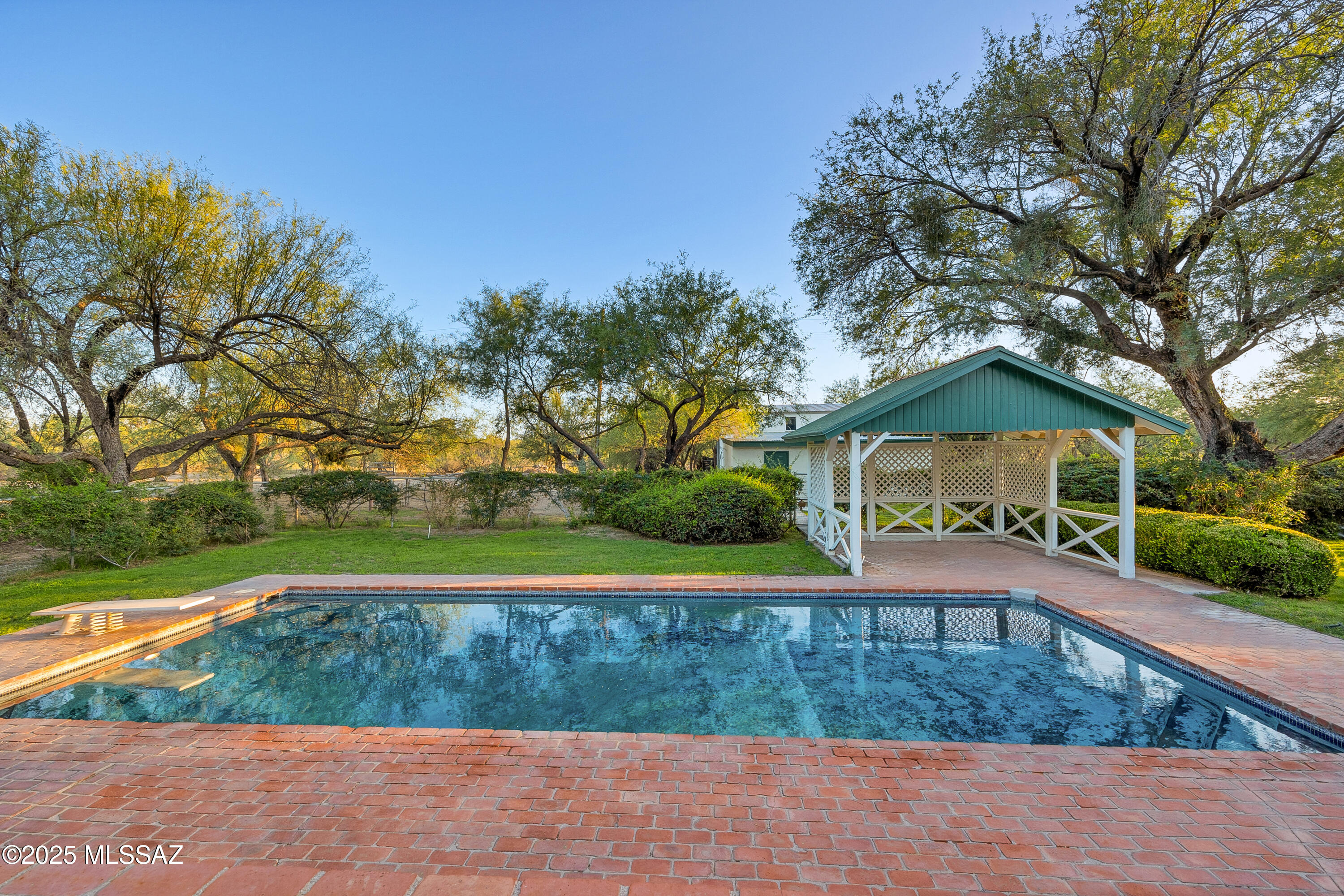 Tanque Verde Country Estates - Residential