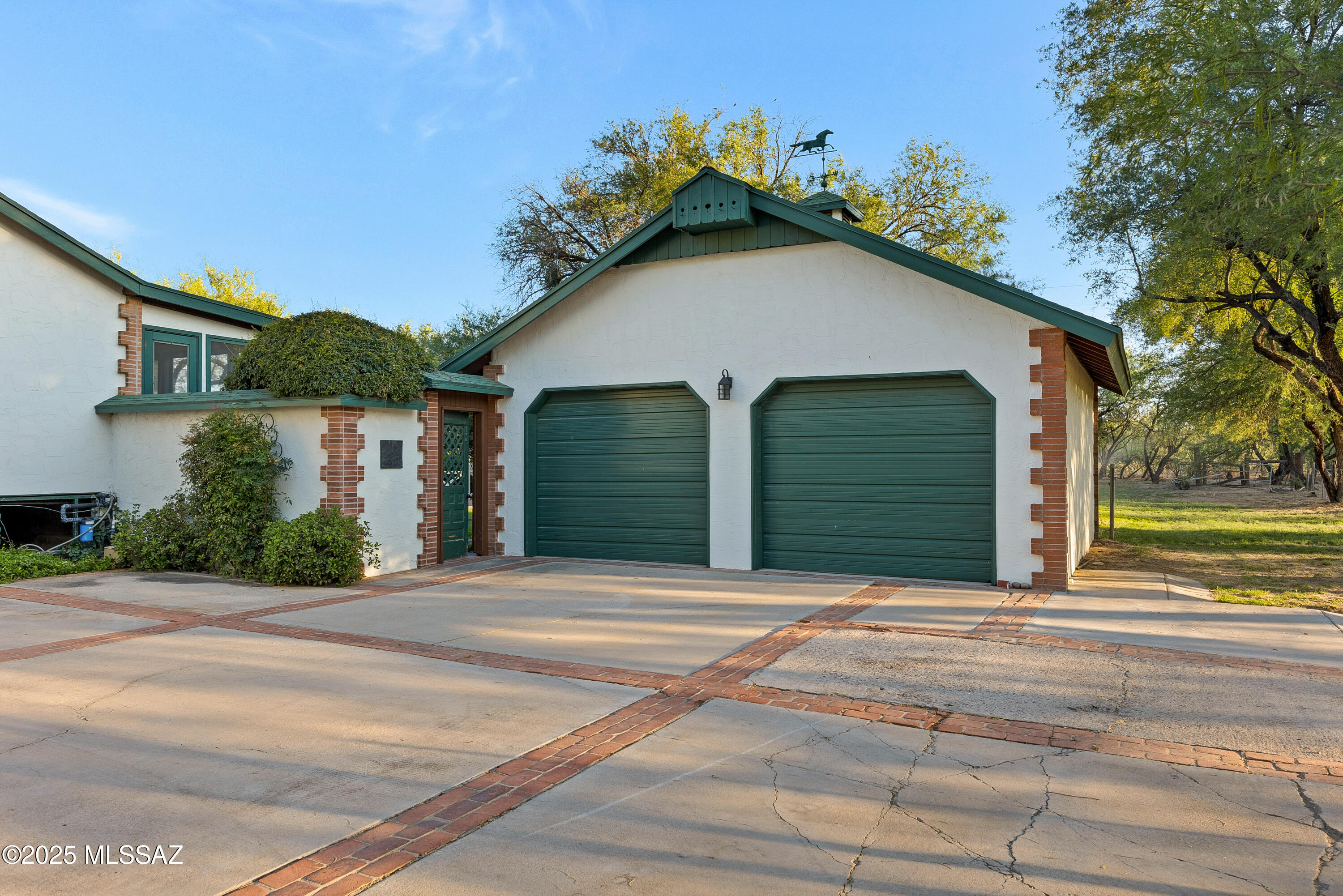 Tanque Verde Country Estates - Residential