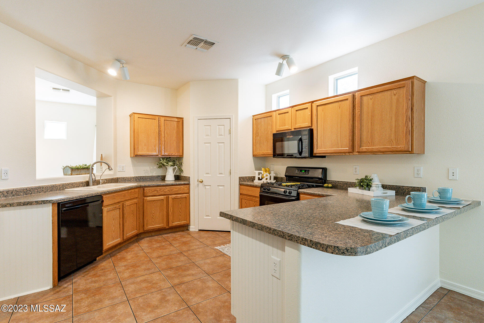 Presidio De Cancion (1-200) - Residential
