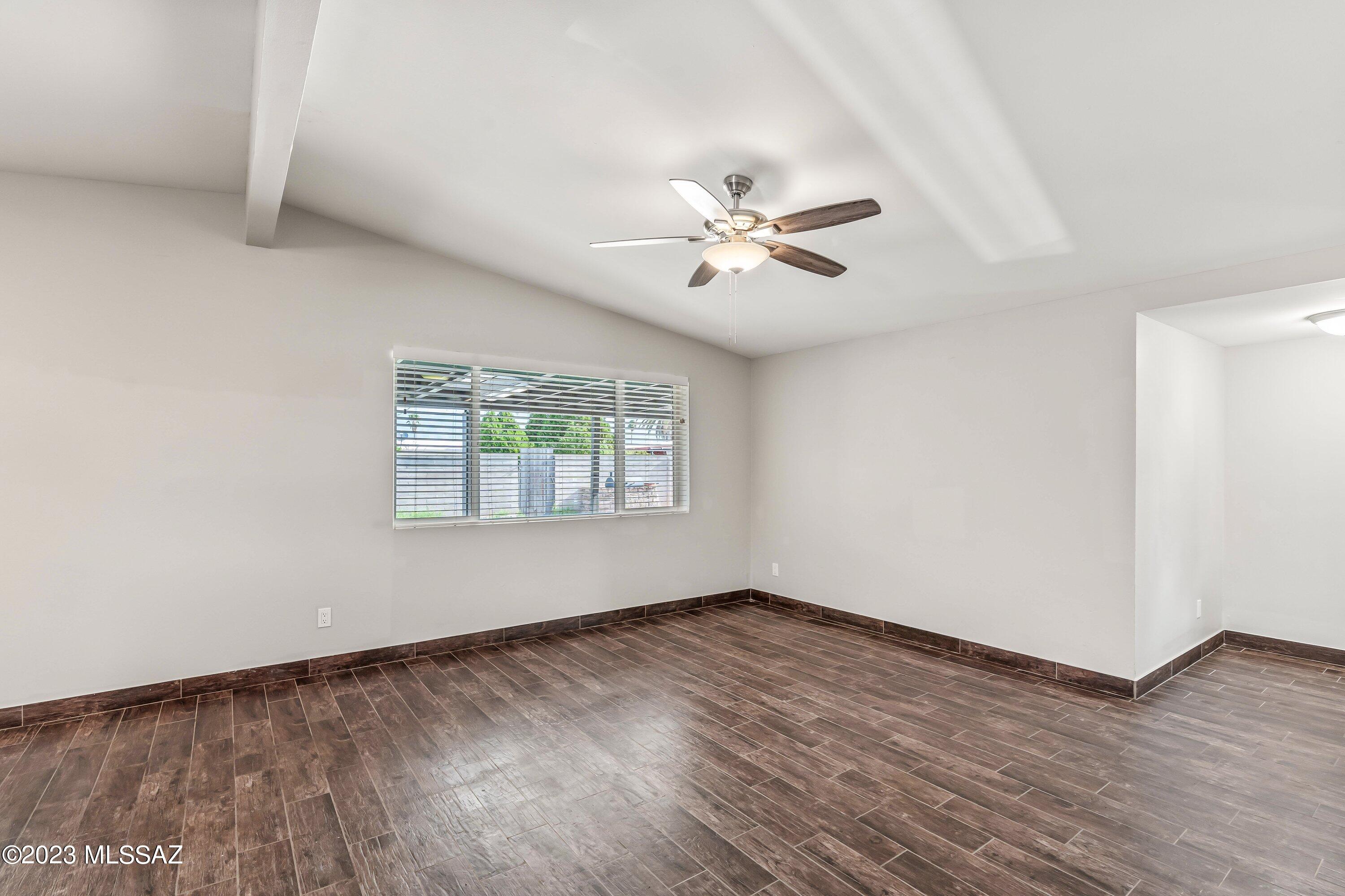 Centennial Park (1-160) - Residential