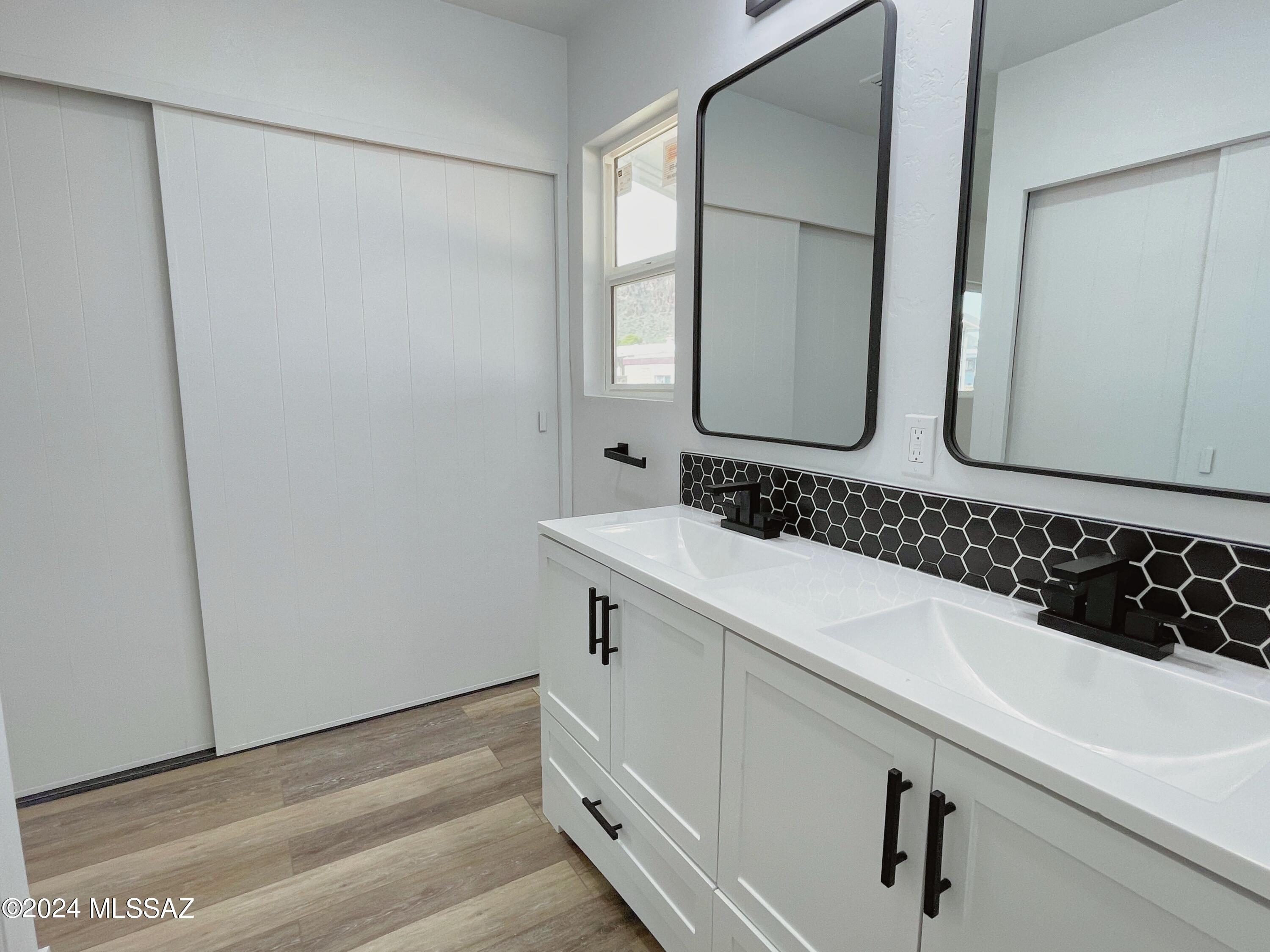 Tucson Est 6 - Residential Lease