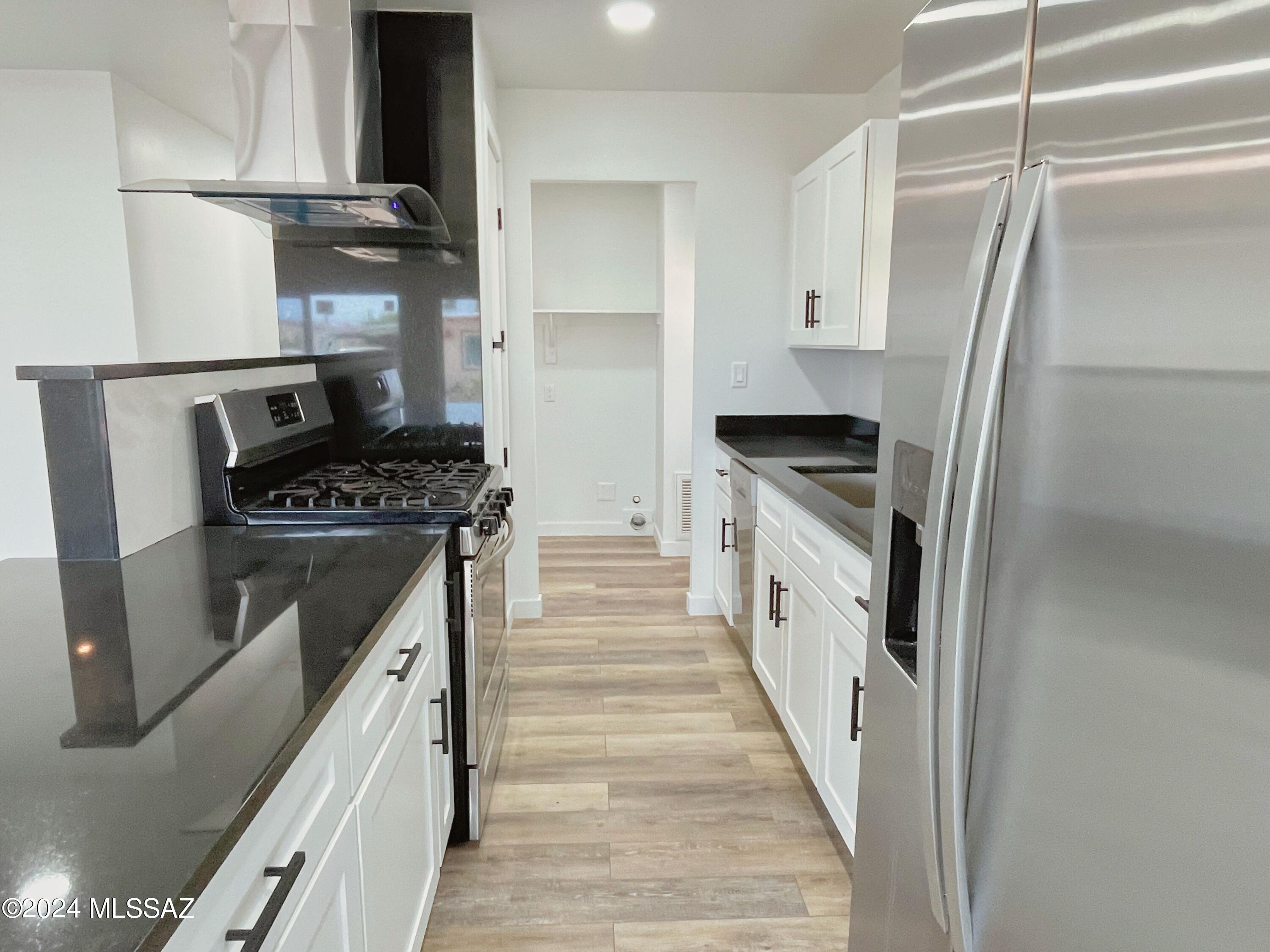 Tucson Est 6 - Residential Lease