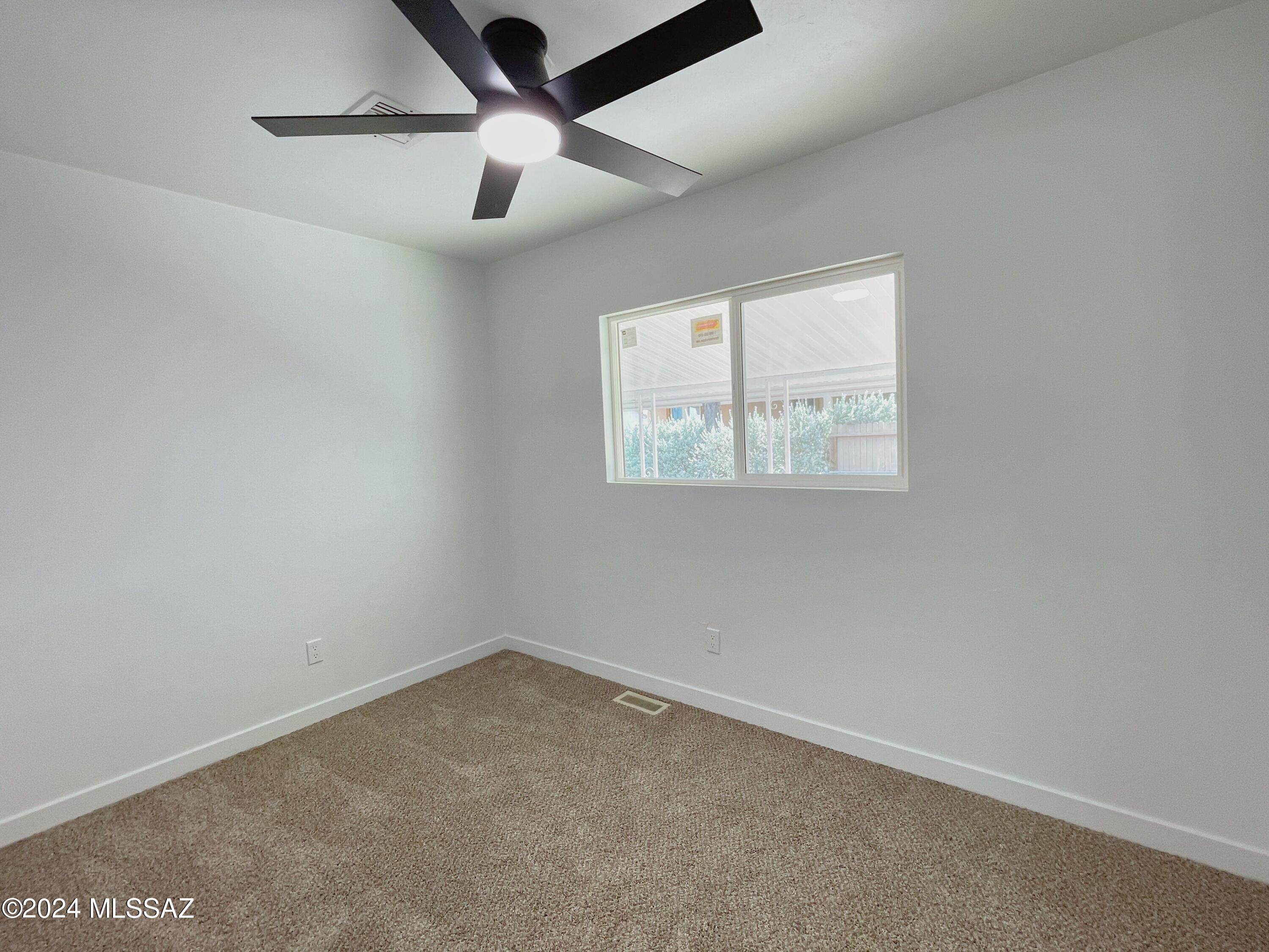 Tucson Est 6 - Residential Lease