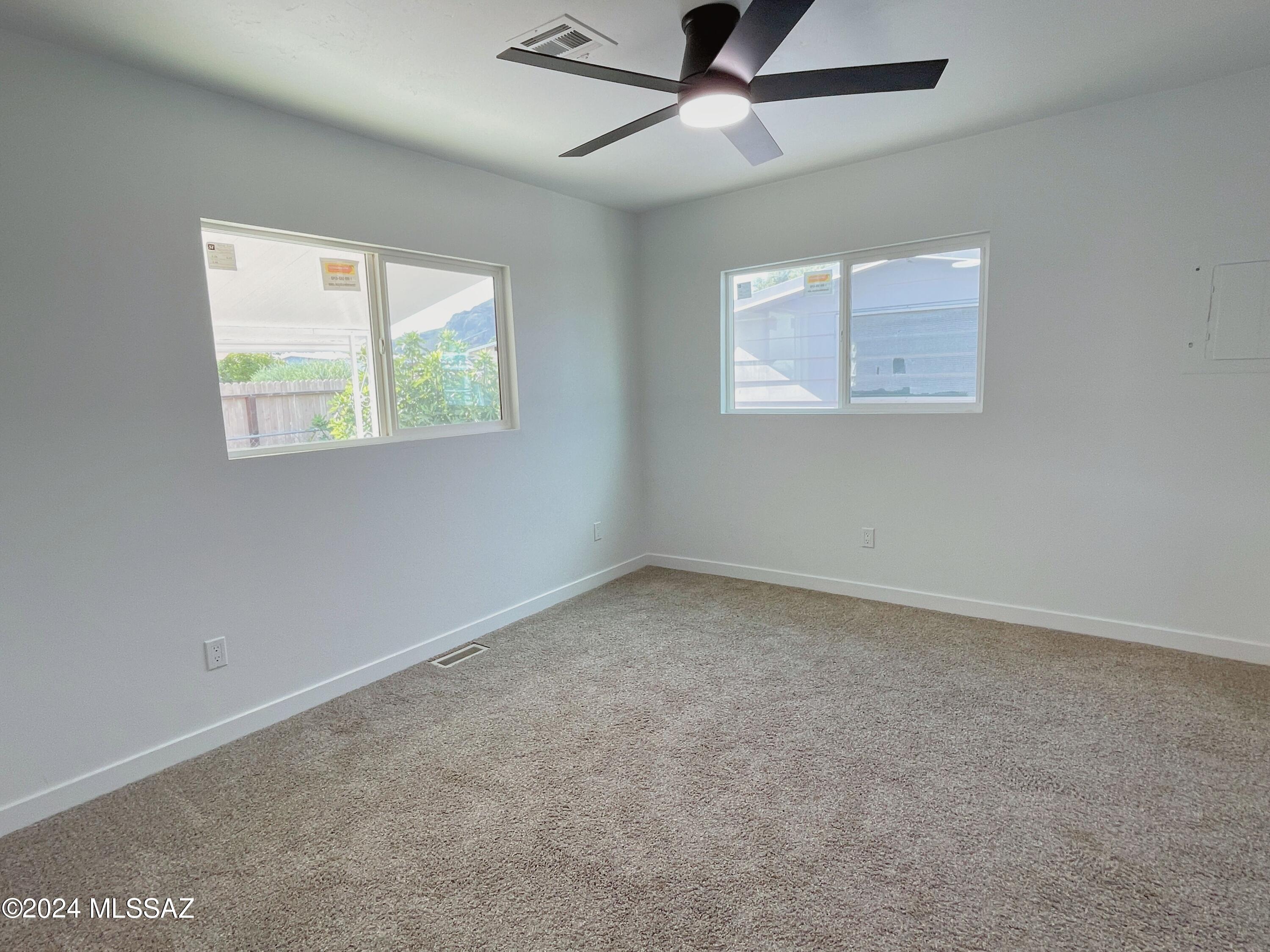 Tucson Est 6 - Residential Lease