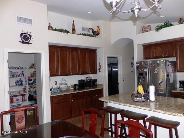 Rancho Del Lago (1-100) - Residential Lease