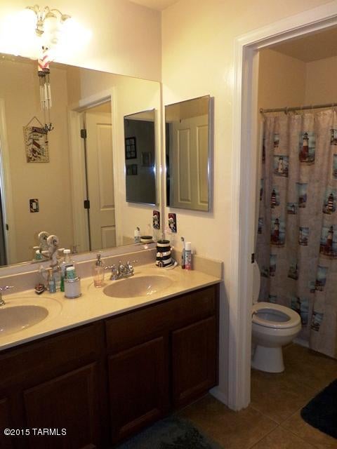 Rancho Del Lago (1-100) - Residential Lease