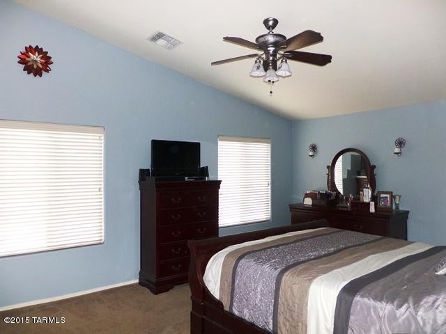 Rancho Del Lago (1-100) - Residential Lease