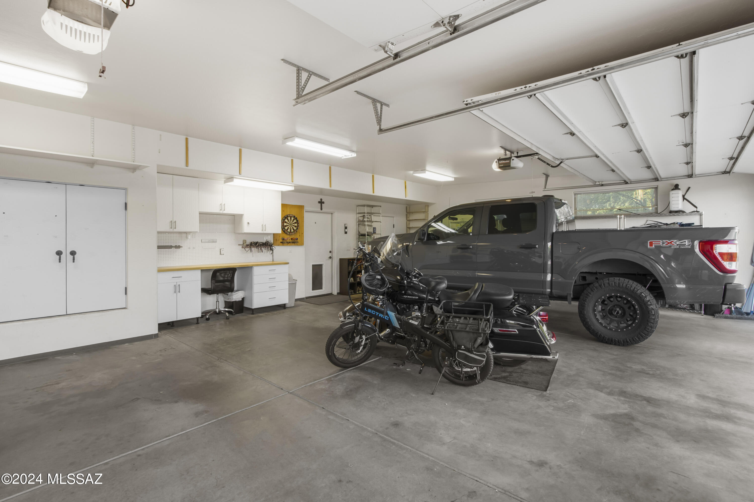 Coyote Creek (1-395) - Residential