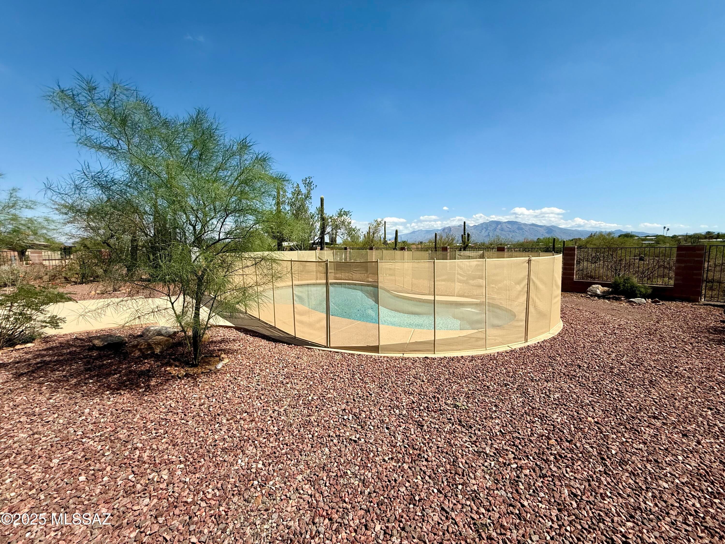 Del Cerro Estates (1-26) - Residential Lease