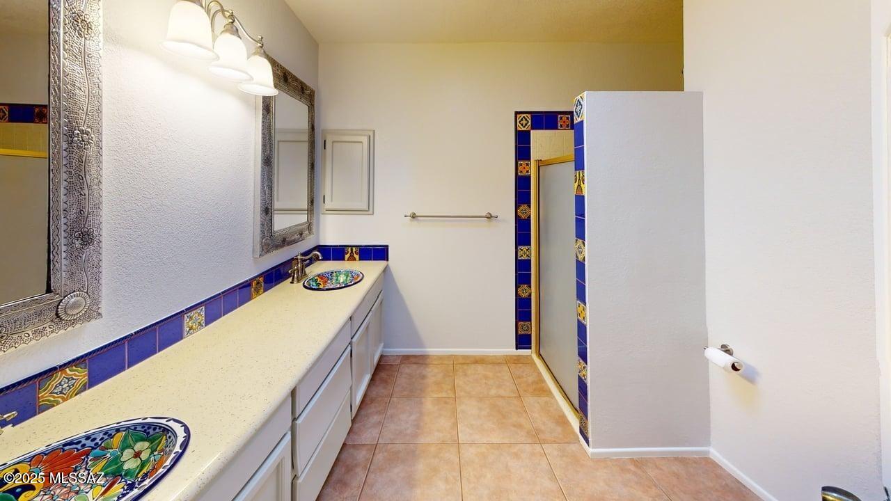 Del Cerro Estates (1-26) - Residential Lease
