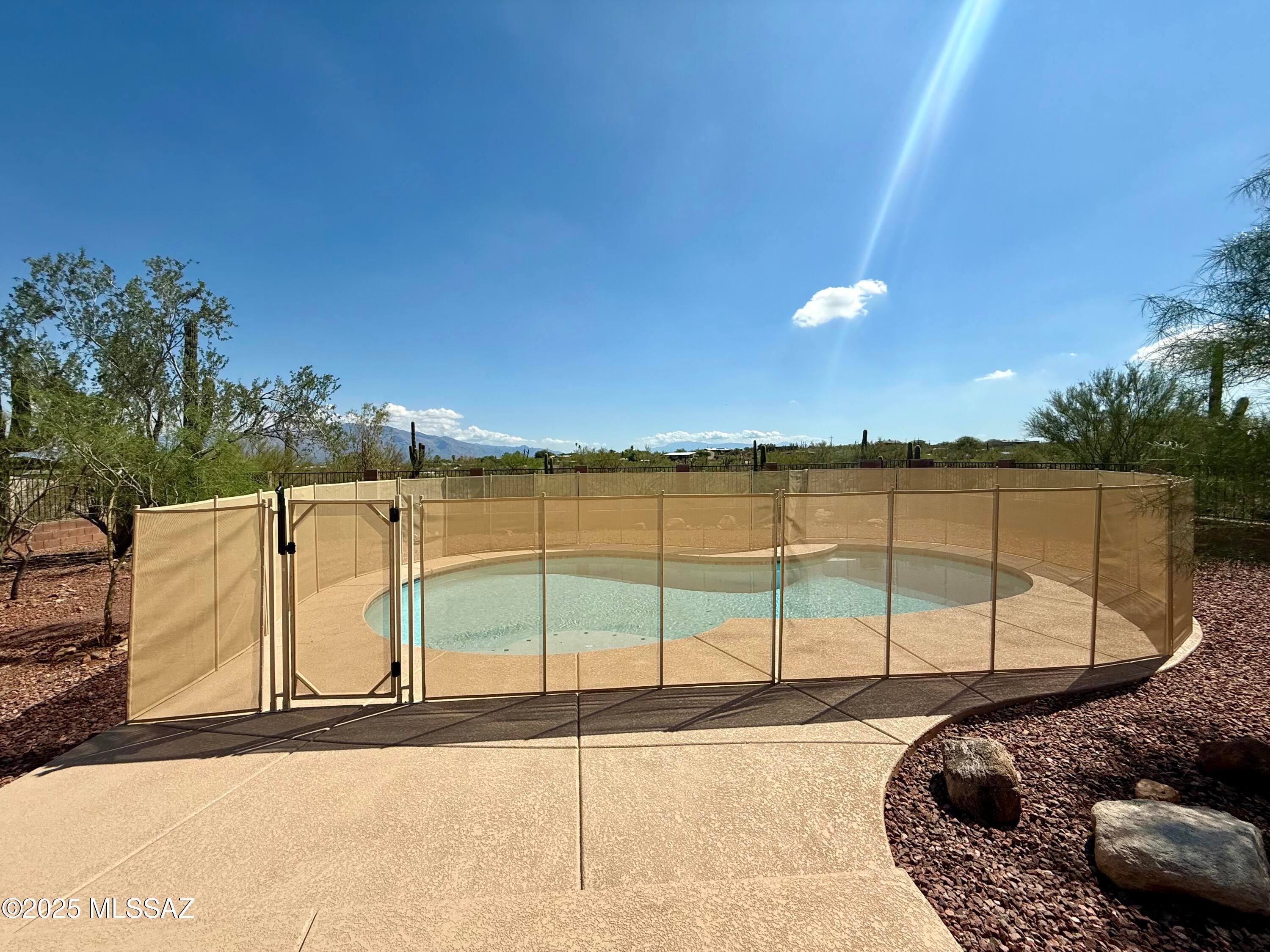 Del Cerro Estates (1-26) - Residential Lease