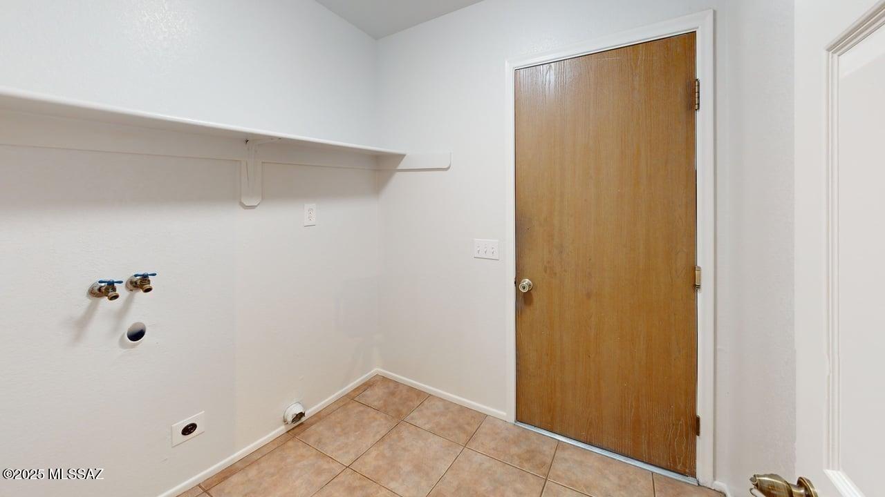 Del Cerro Estates (1-26) - Residential Lease