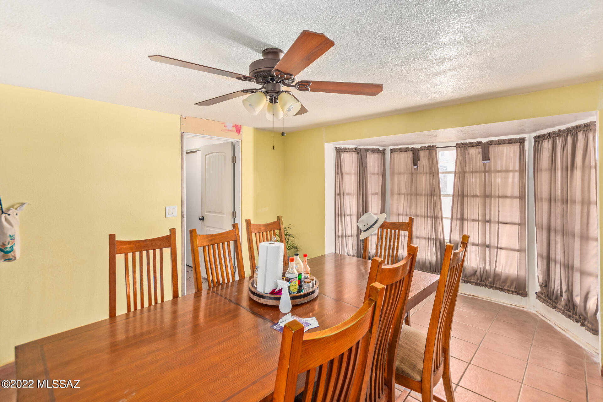 Mission Manor - Residential