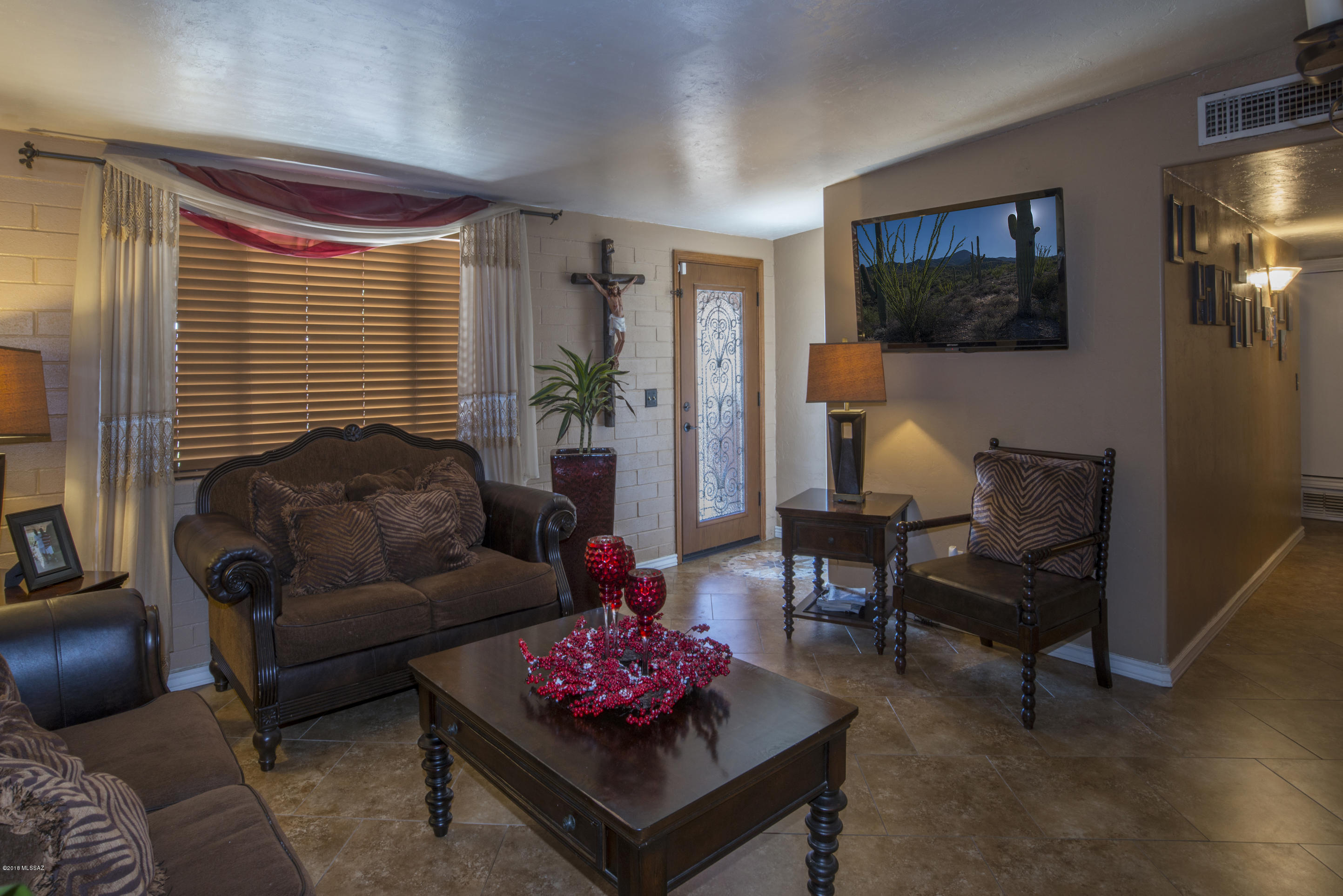 South Manor - Residential