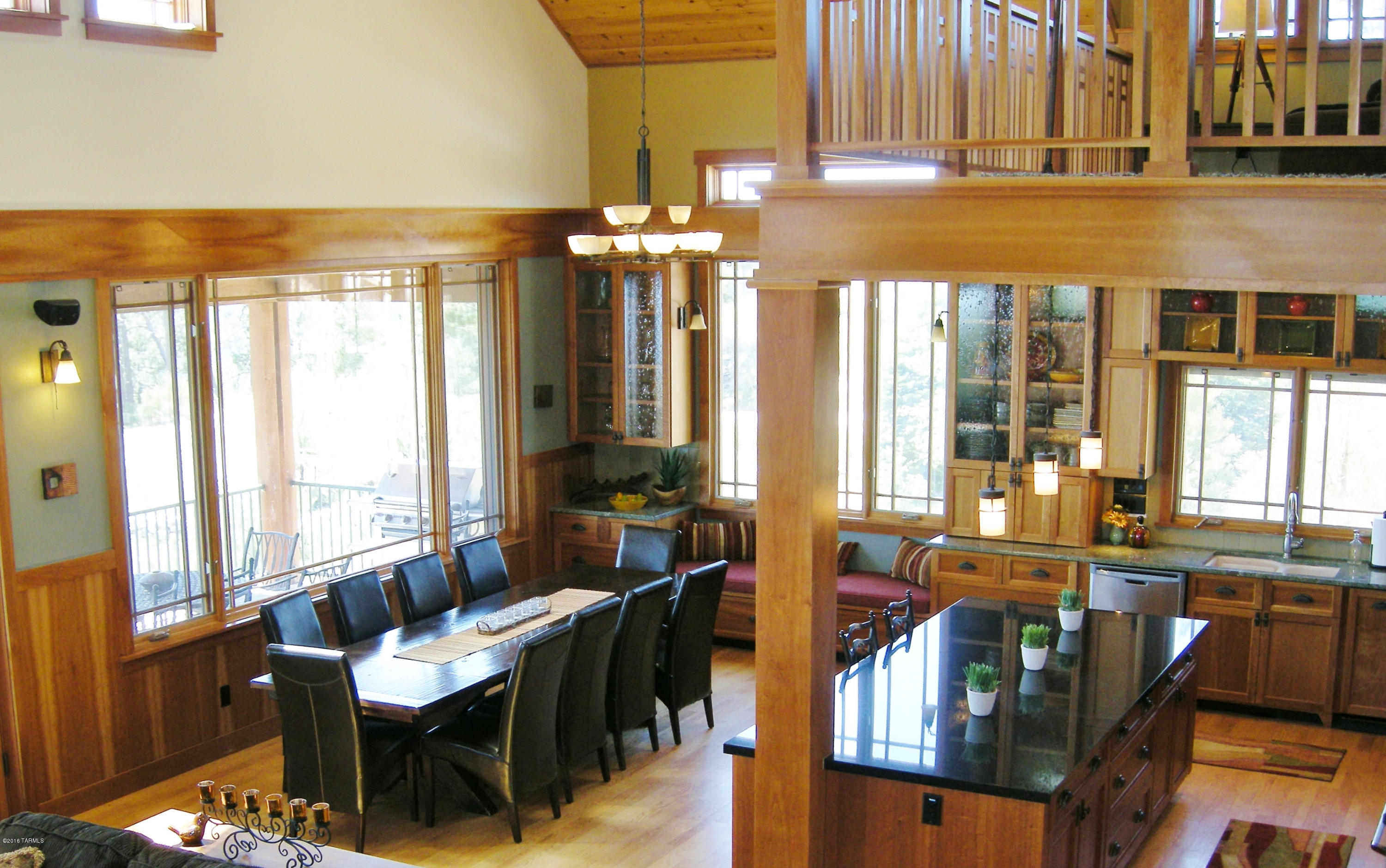 Loma Sabino Pines - Residential