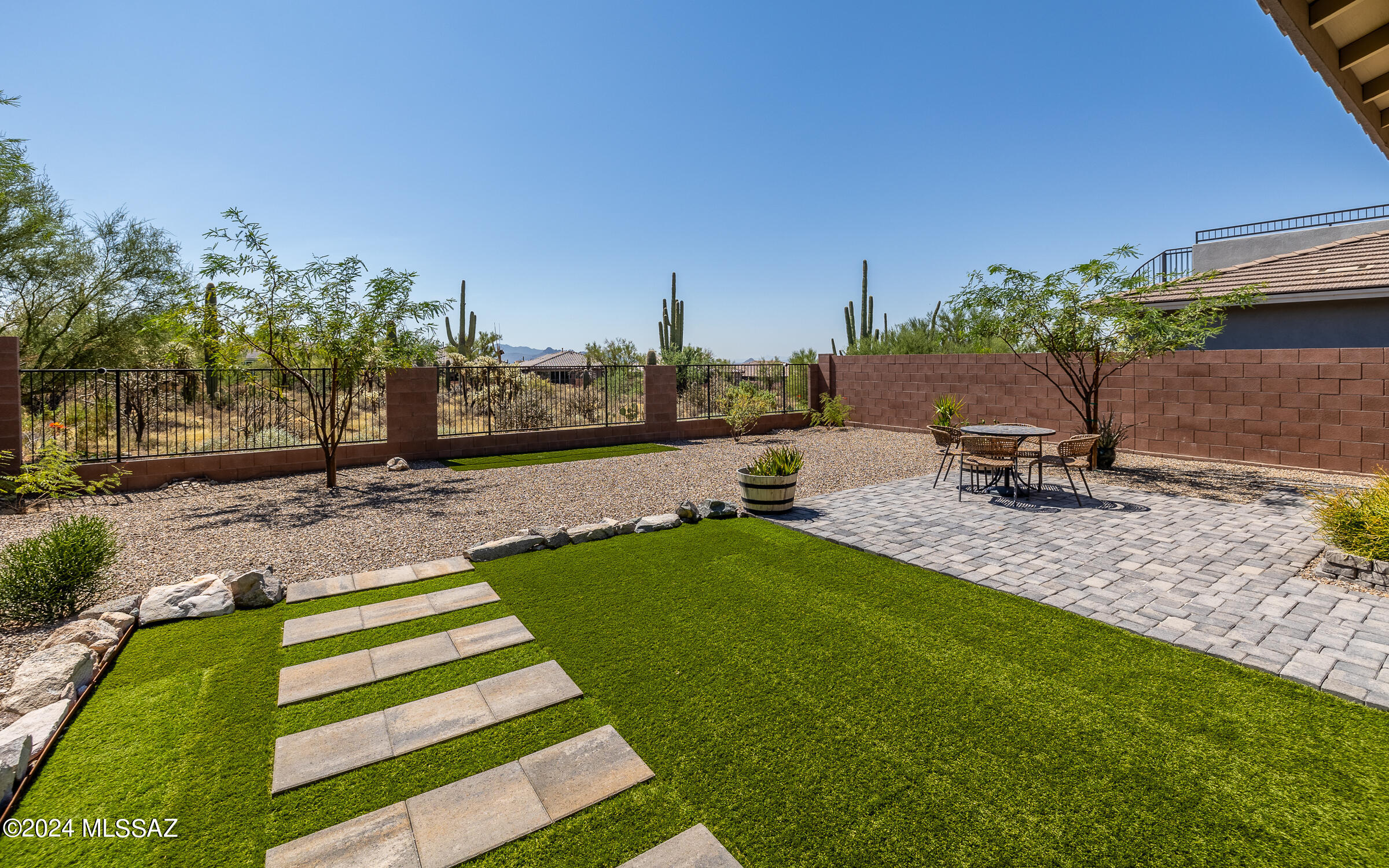Blue Agave At Dove Mountain - Residential