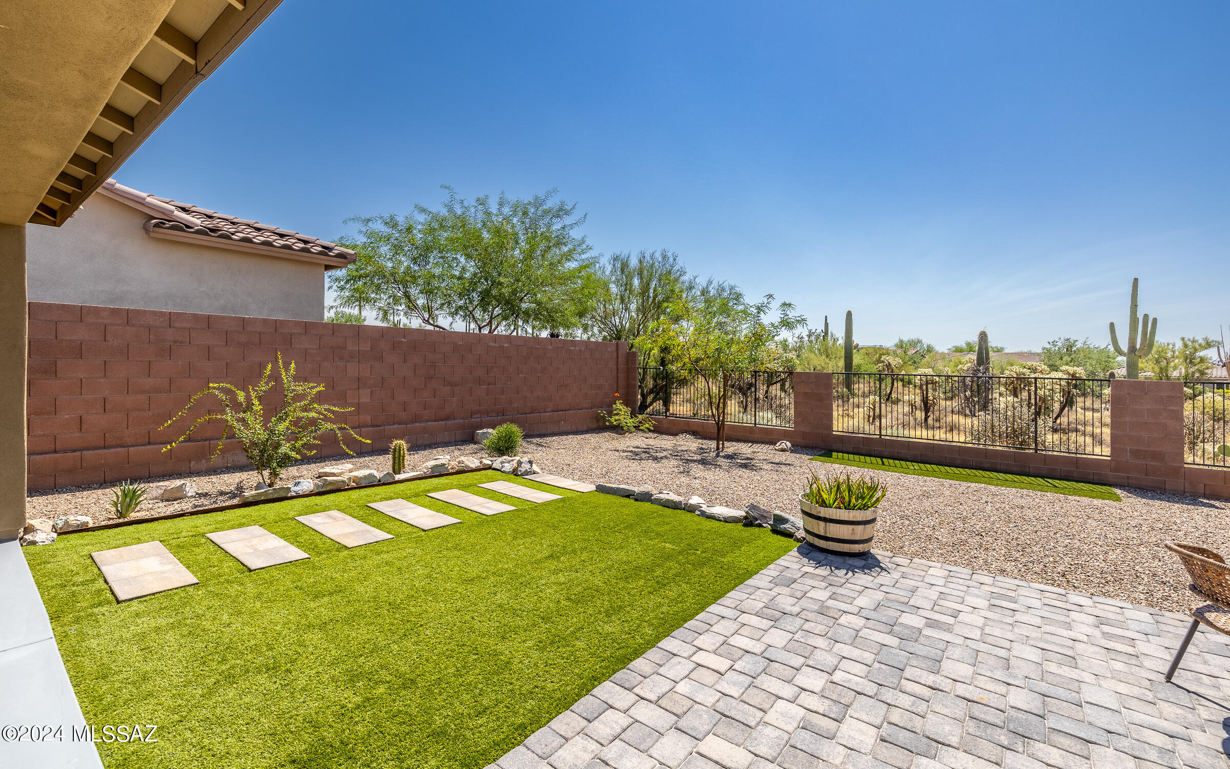 Blue Agave At Dove Mountain - Residential
